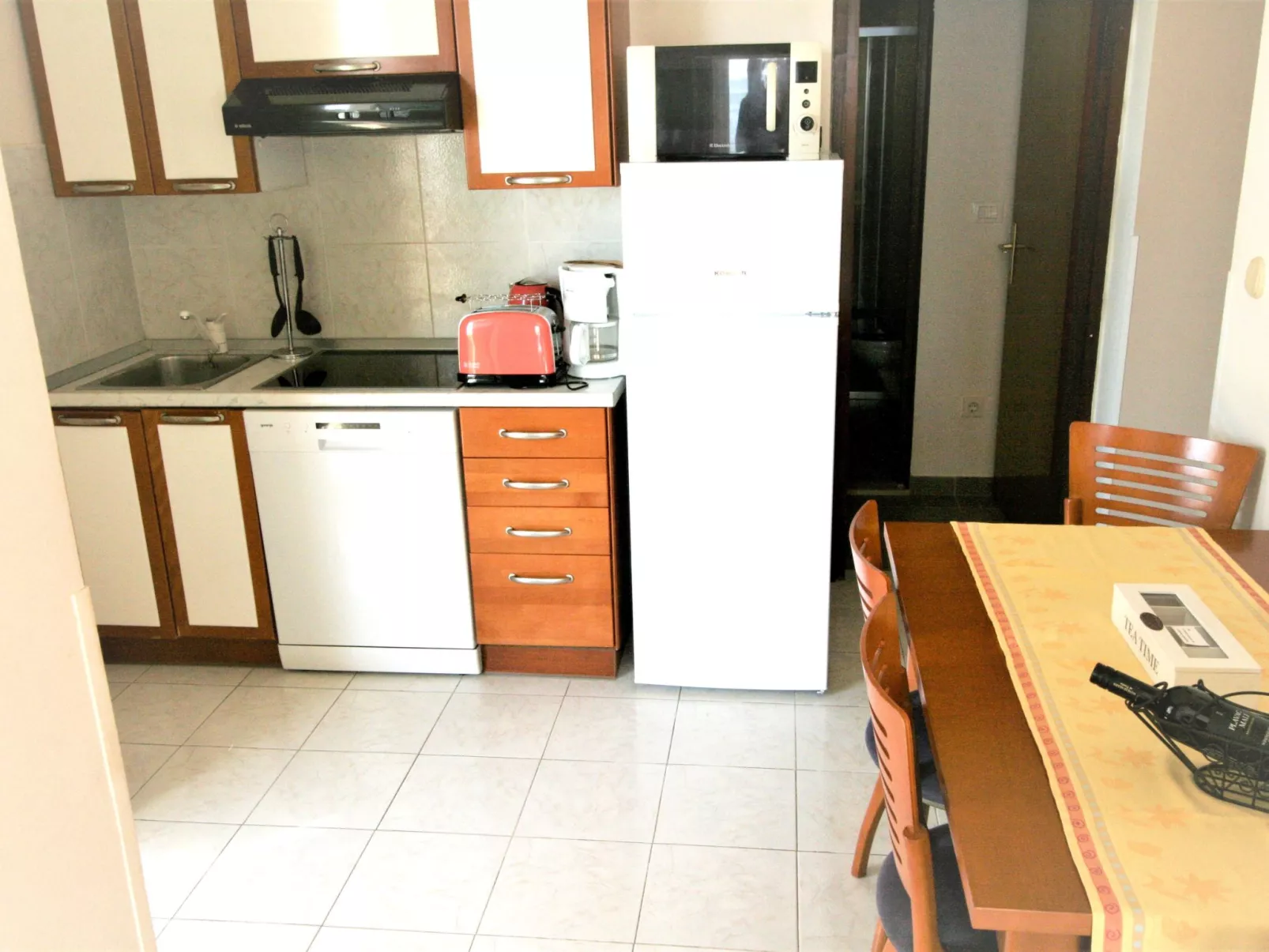 Wohnung in Drašnice mit Schönem Garten