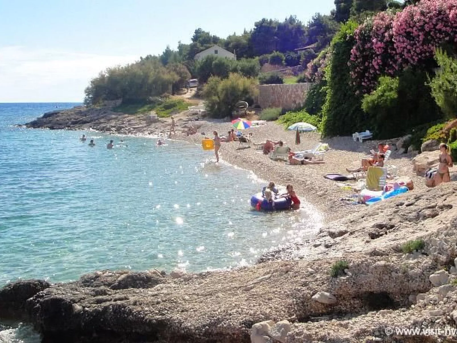 Wohnung in Zavala mit schönem Garten-Buiten