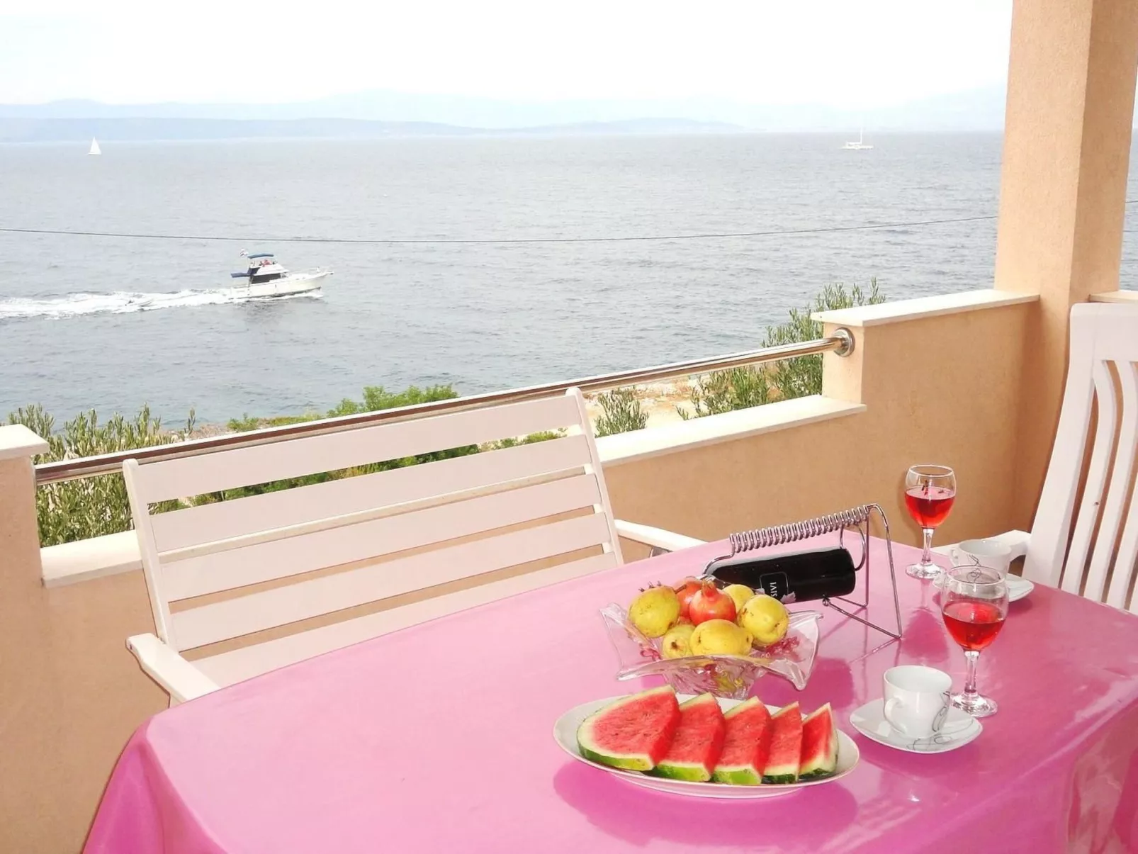 Adriatic Escape-Buiten