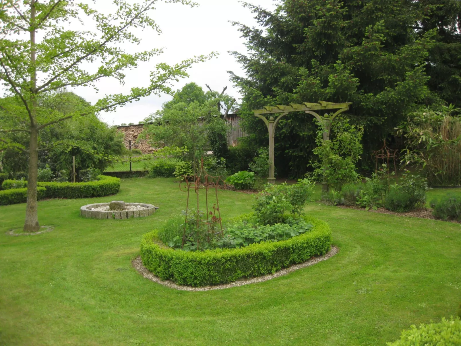 In ehemaliger Dorfschule am Dorfrand