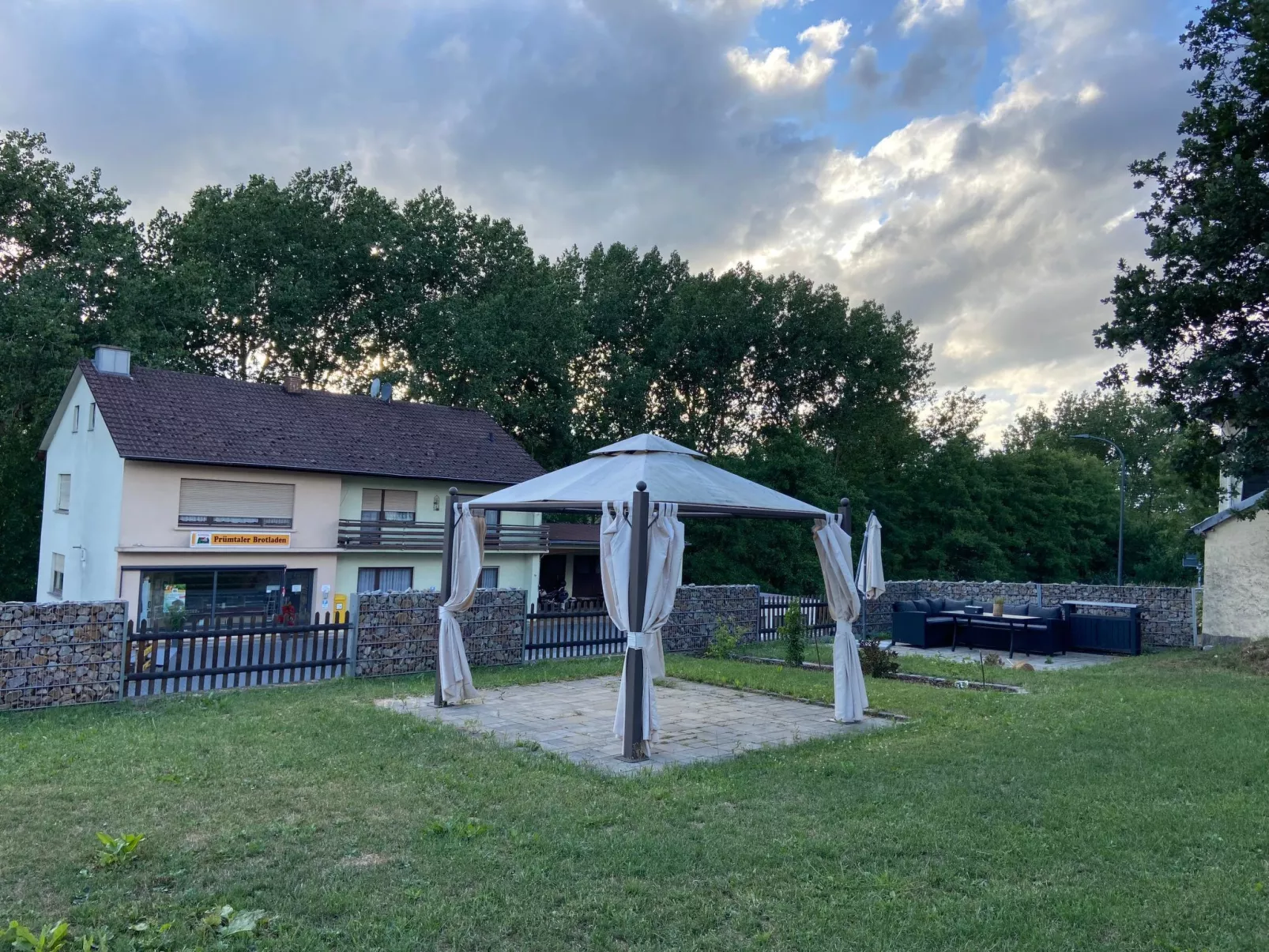 Zur alten Dorfschule