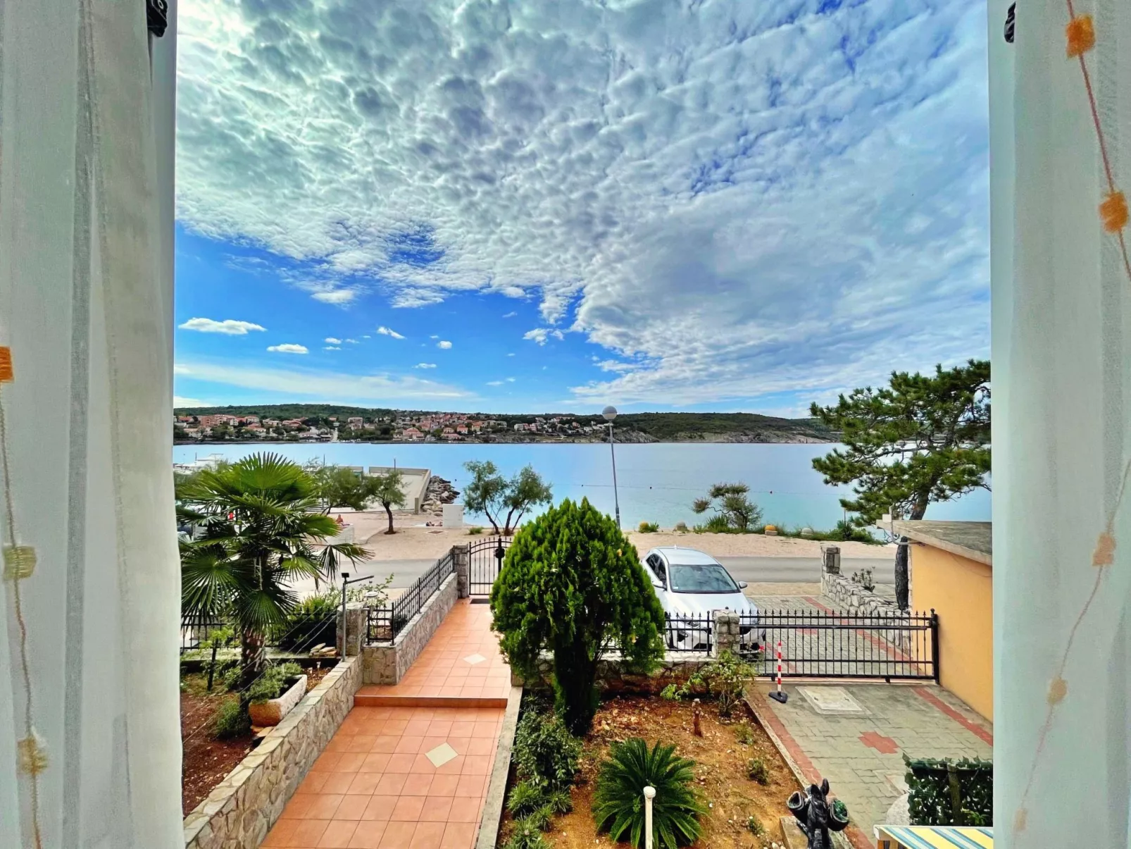 Villa Tiha Lili-Image-tags.info