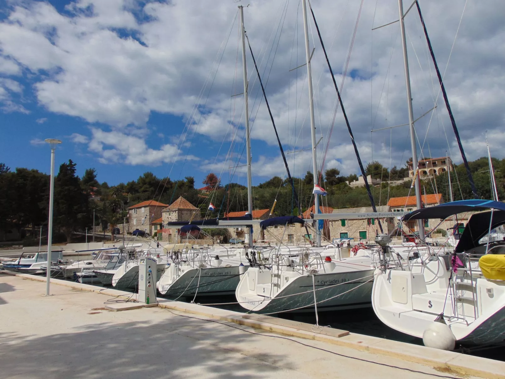 Charmante Ferienwohnung Fana-Buiten