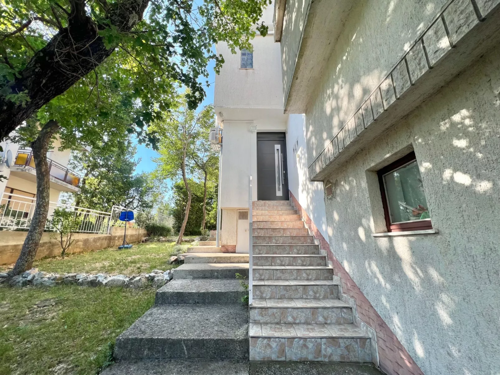 Wohnung Initium Novum-Buiten