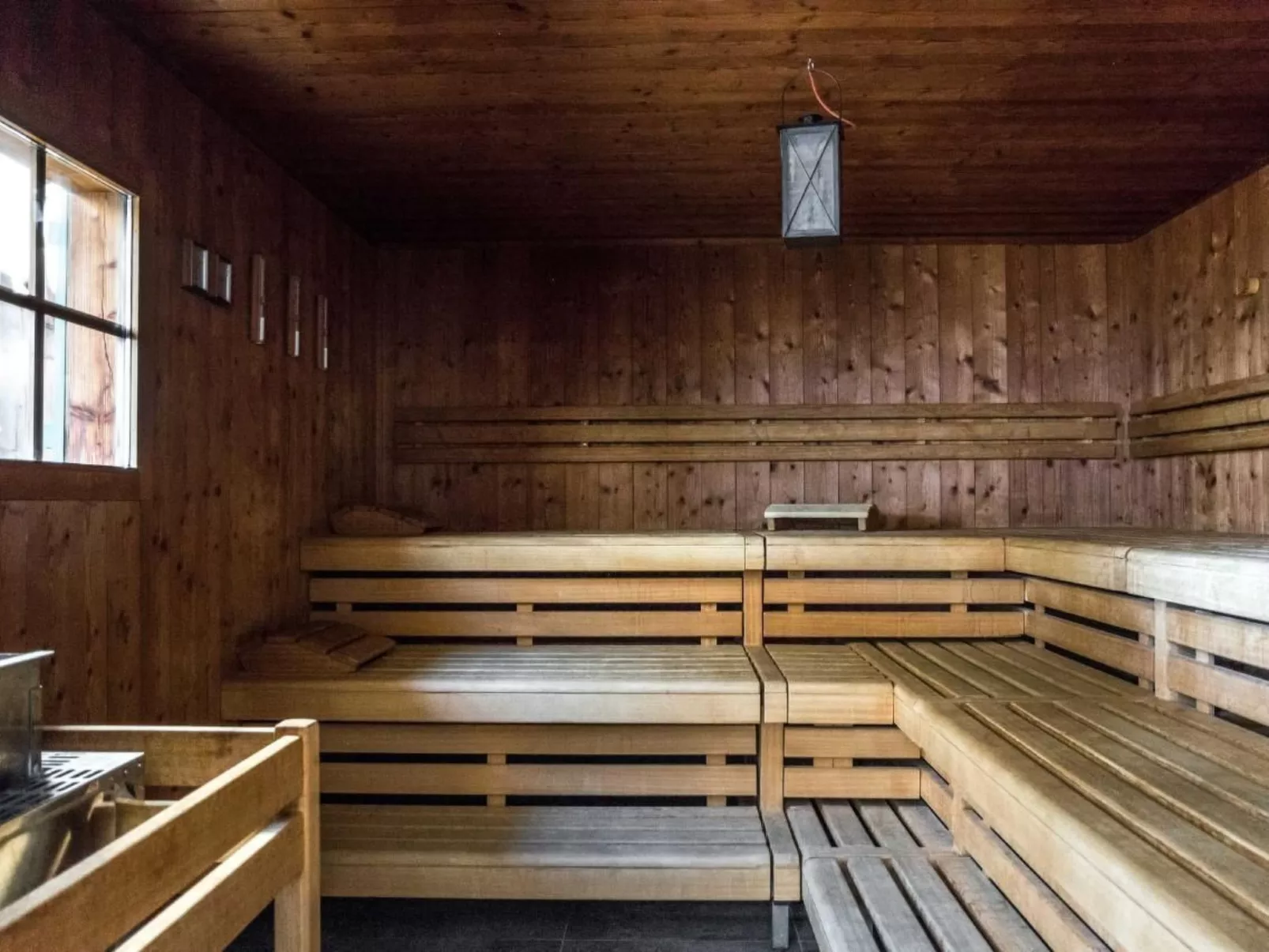 Apartment Alpenrose 2.5 mit Mitbenutzung SPA & Wellness-Binnen