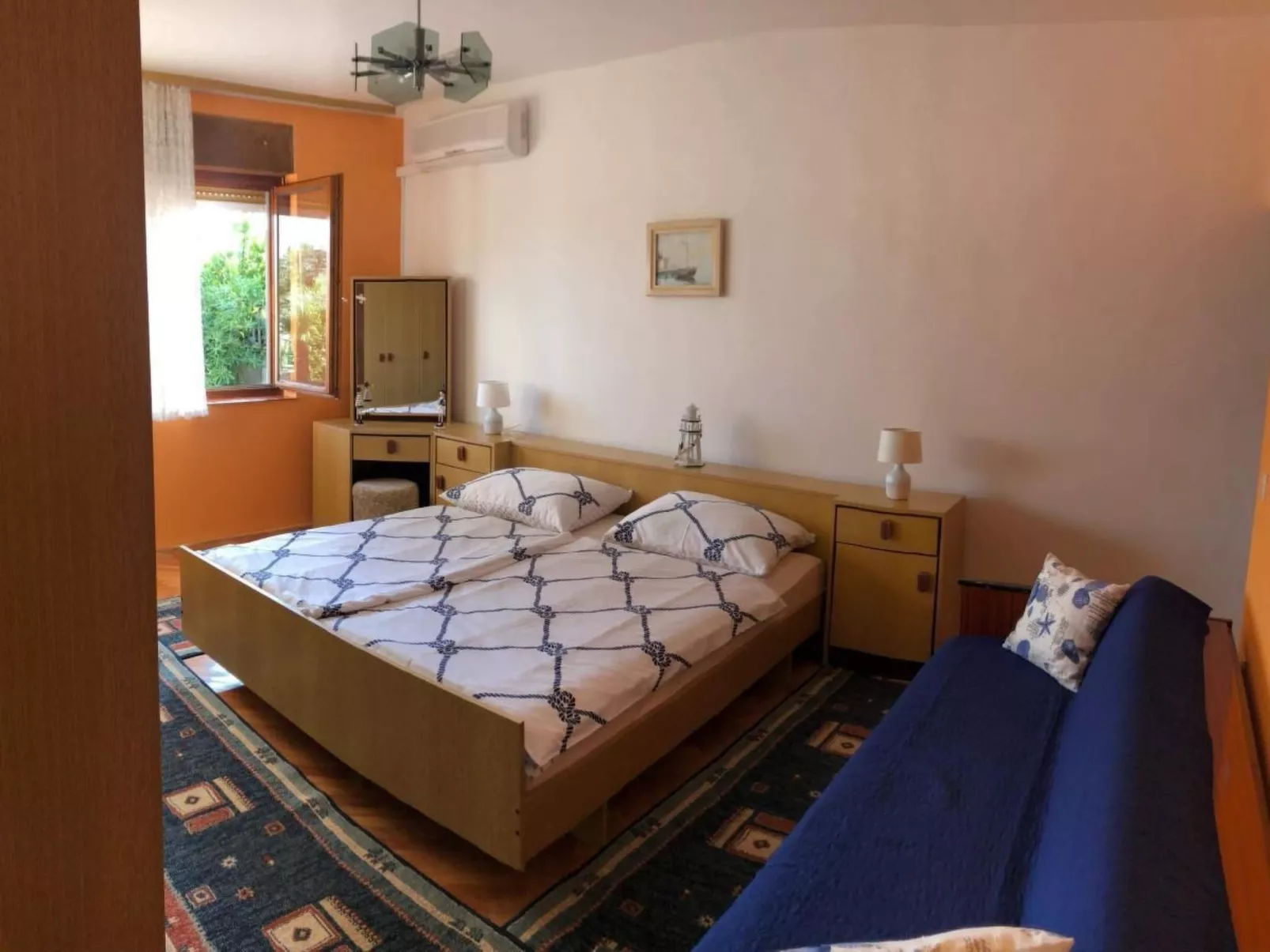 Gemütliches Appartement in Dramalj mit Schöner Terrasse und Meerblick