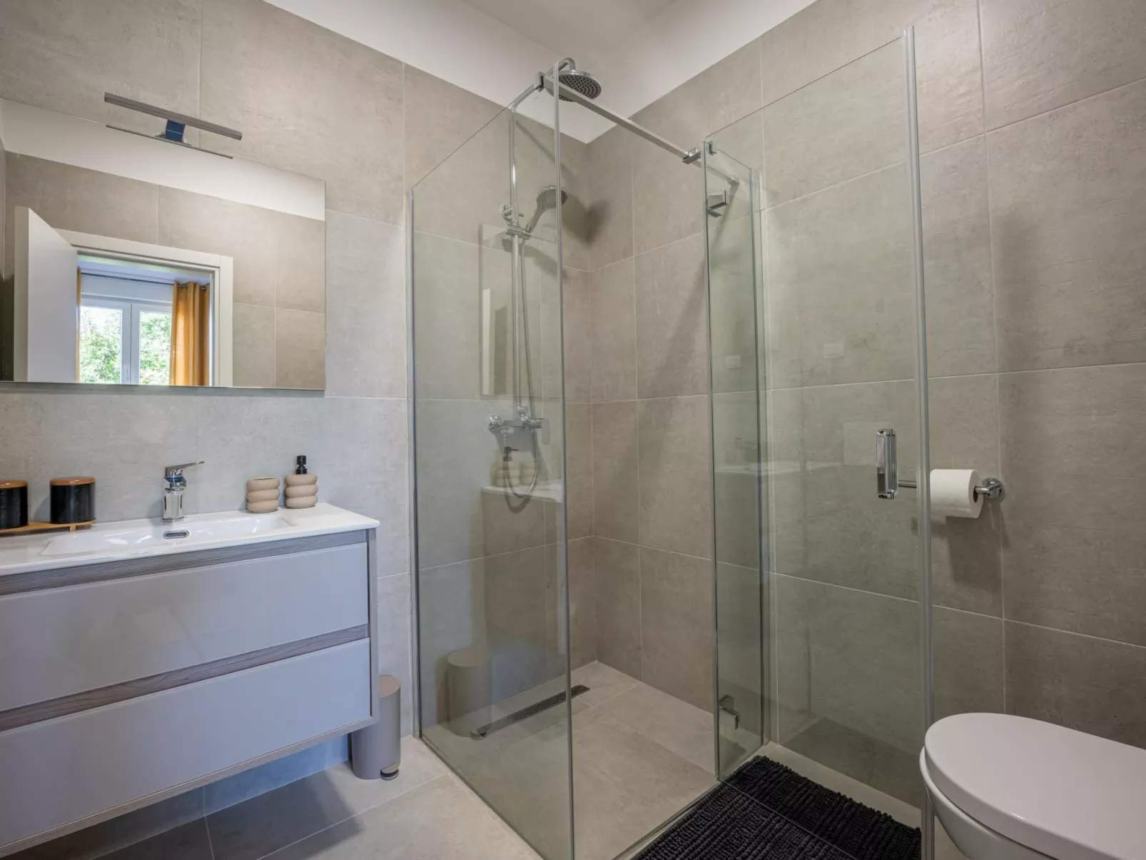 Für 5 Personen und 1 Kind in Kukurini, Istrien (Binnenland von Istrien)-Image-tags.info