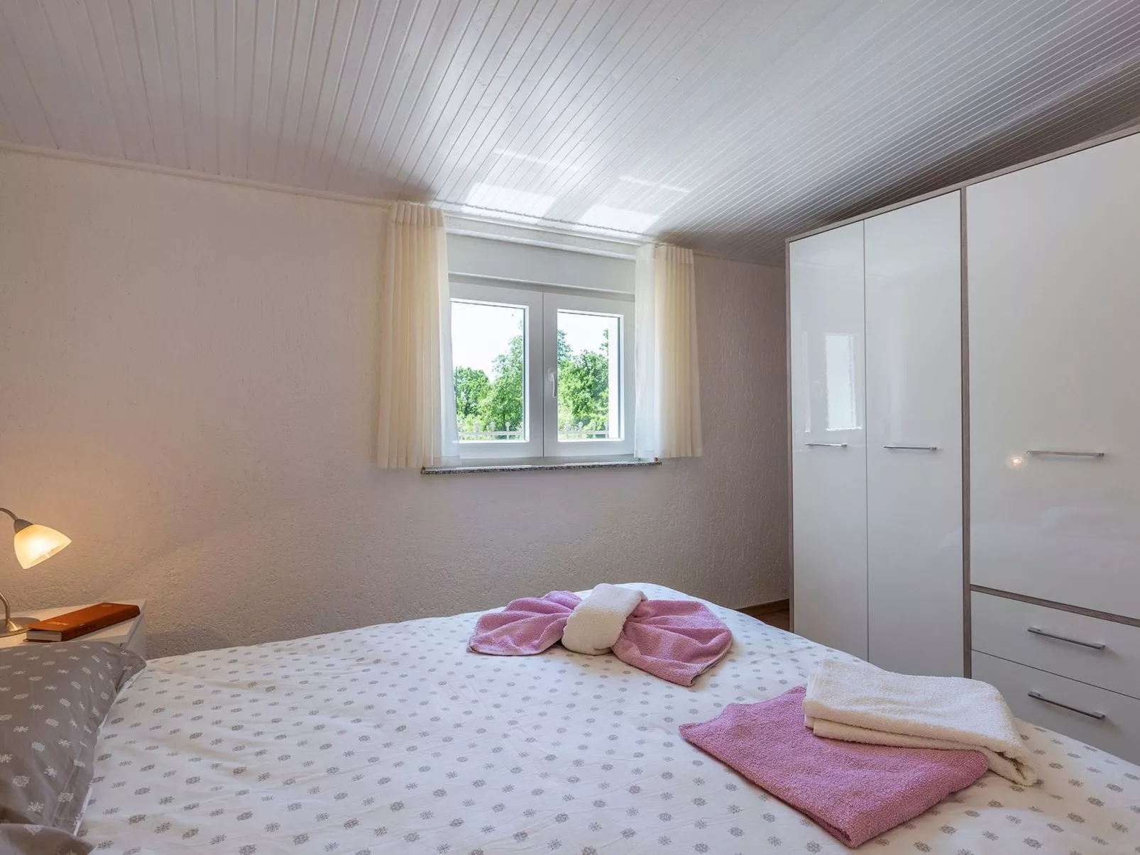 Ferienvilla Darko mit Schwimmbad-Binnen