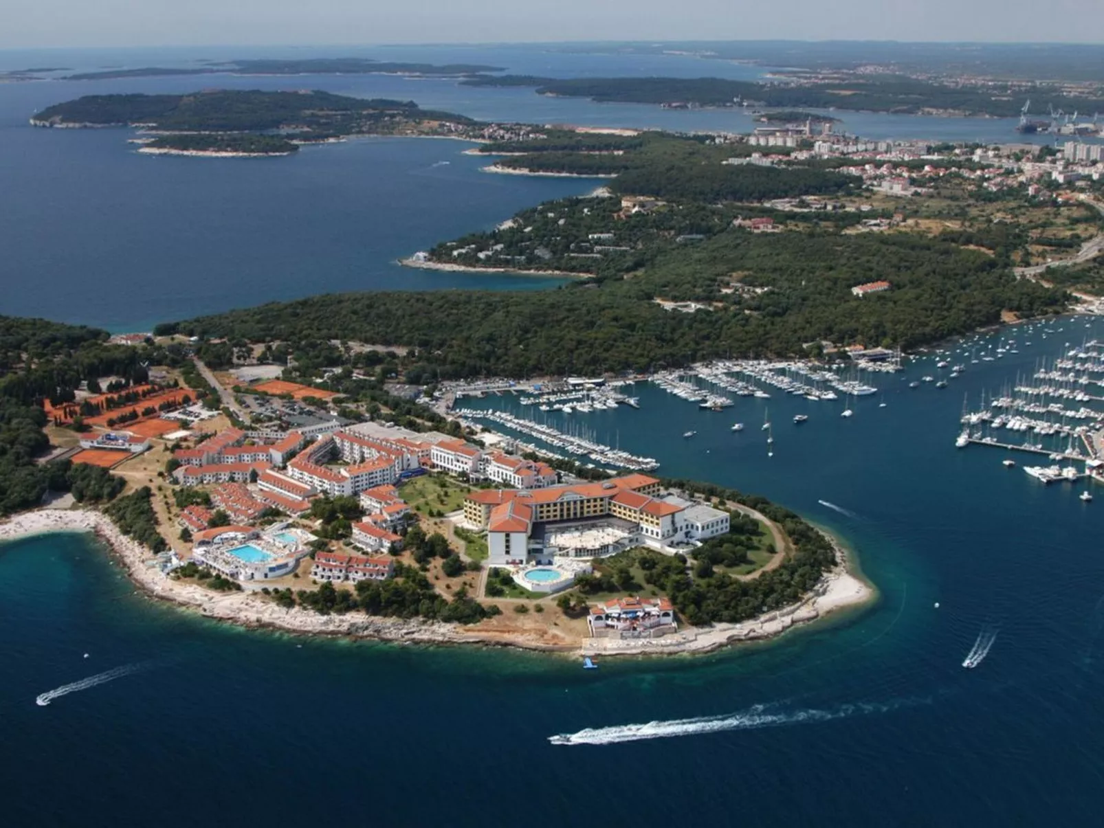 Summerhouse Pula-Buiten