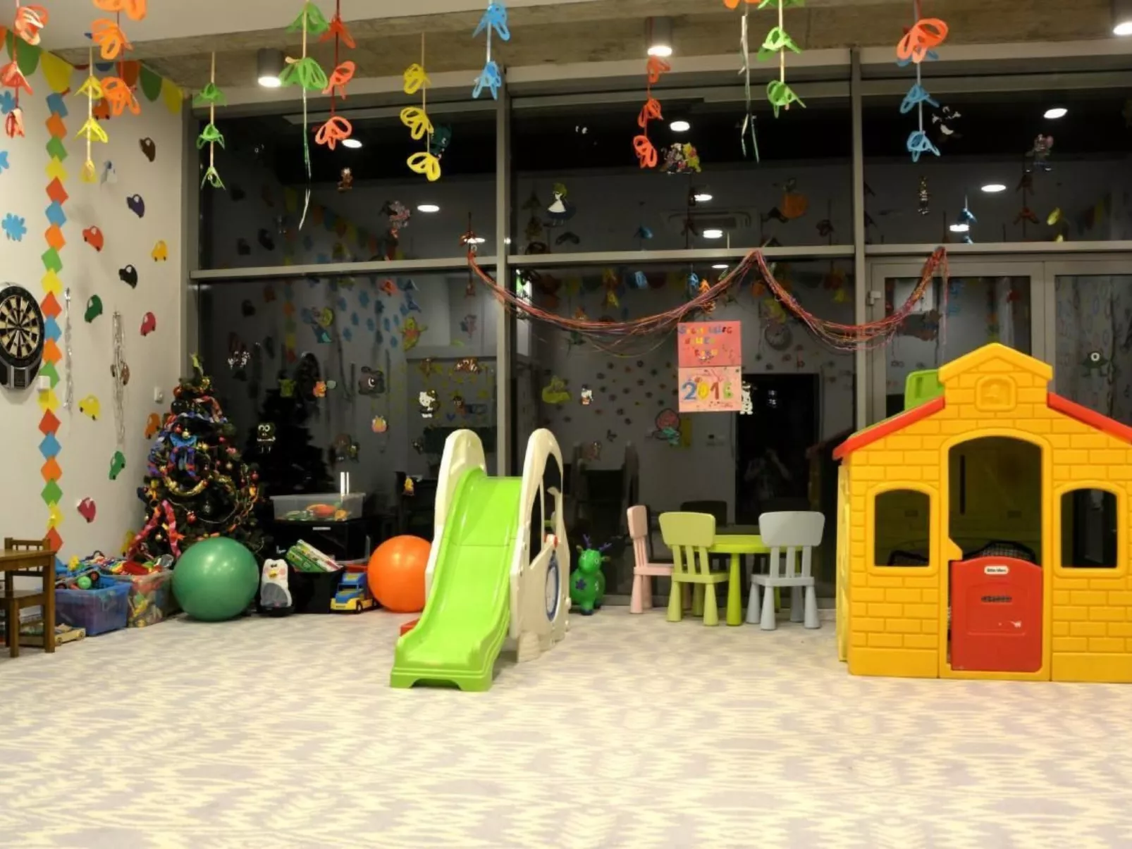 Penthouse direkt am Strand mit Meerblick-Binnen