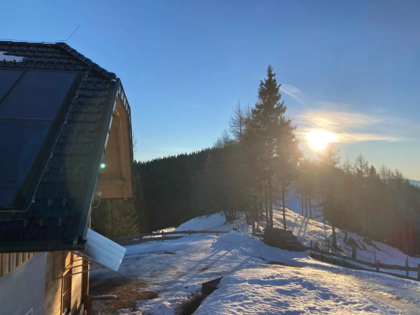Zirbenholzalmhütte mit fantastischem Ausblick-Image-tags.info