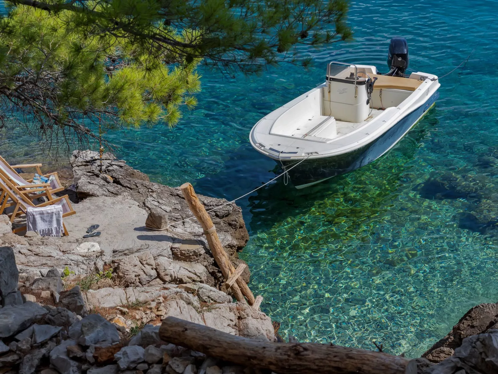Haus in Općina Sućuraj mit Grill und Terrasse-Buiten