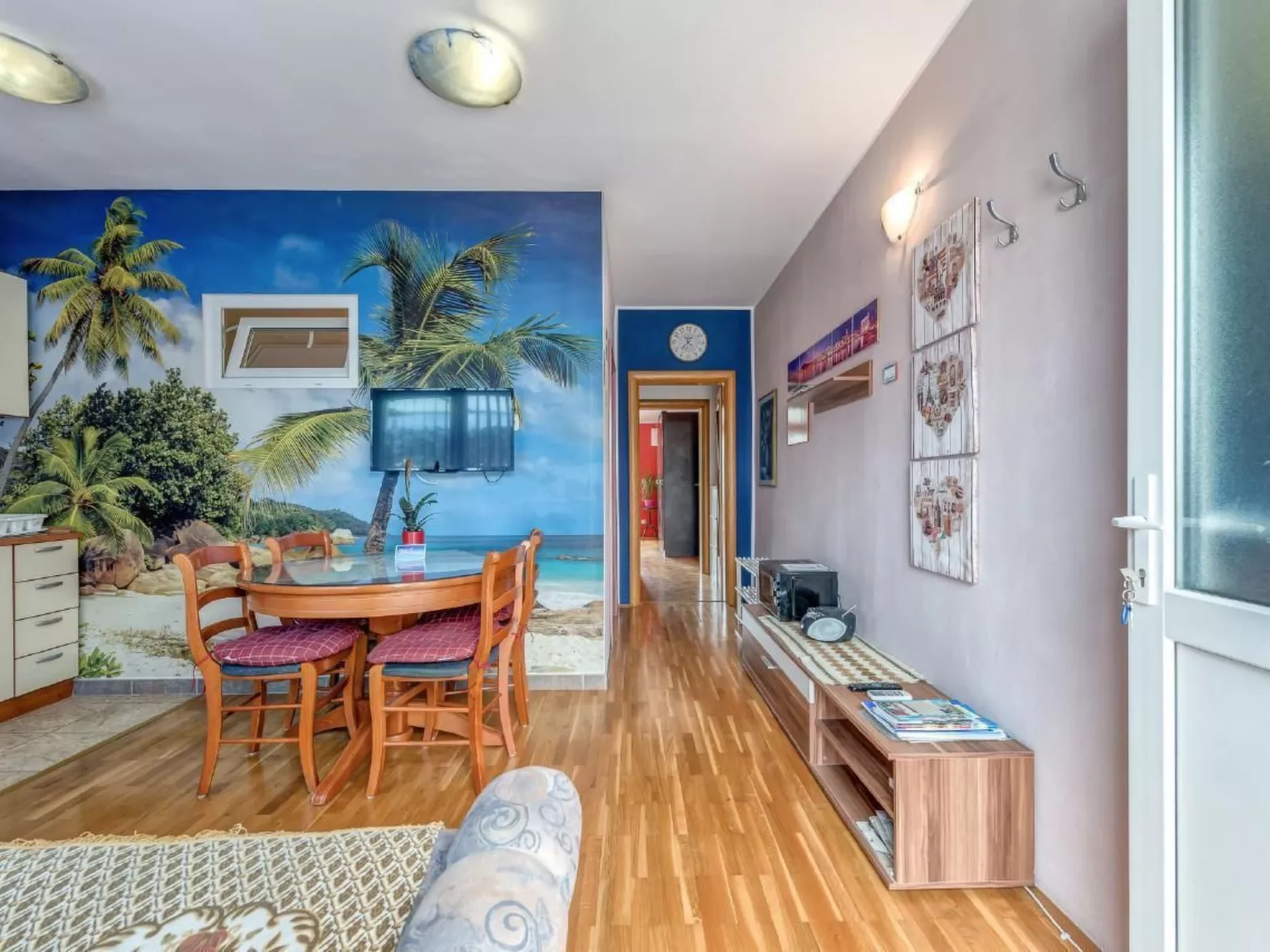 Nette Wohnung in Split mit Terrasse, Gregor von Nin-Nähe