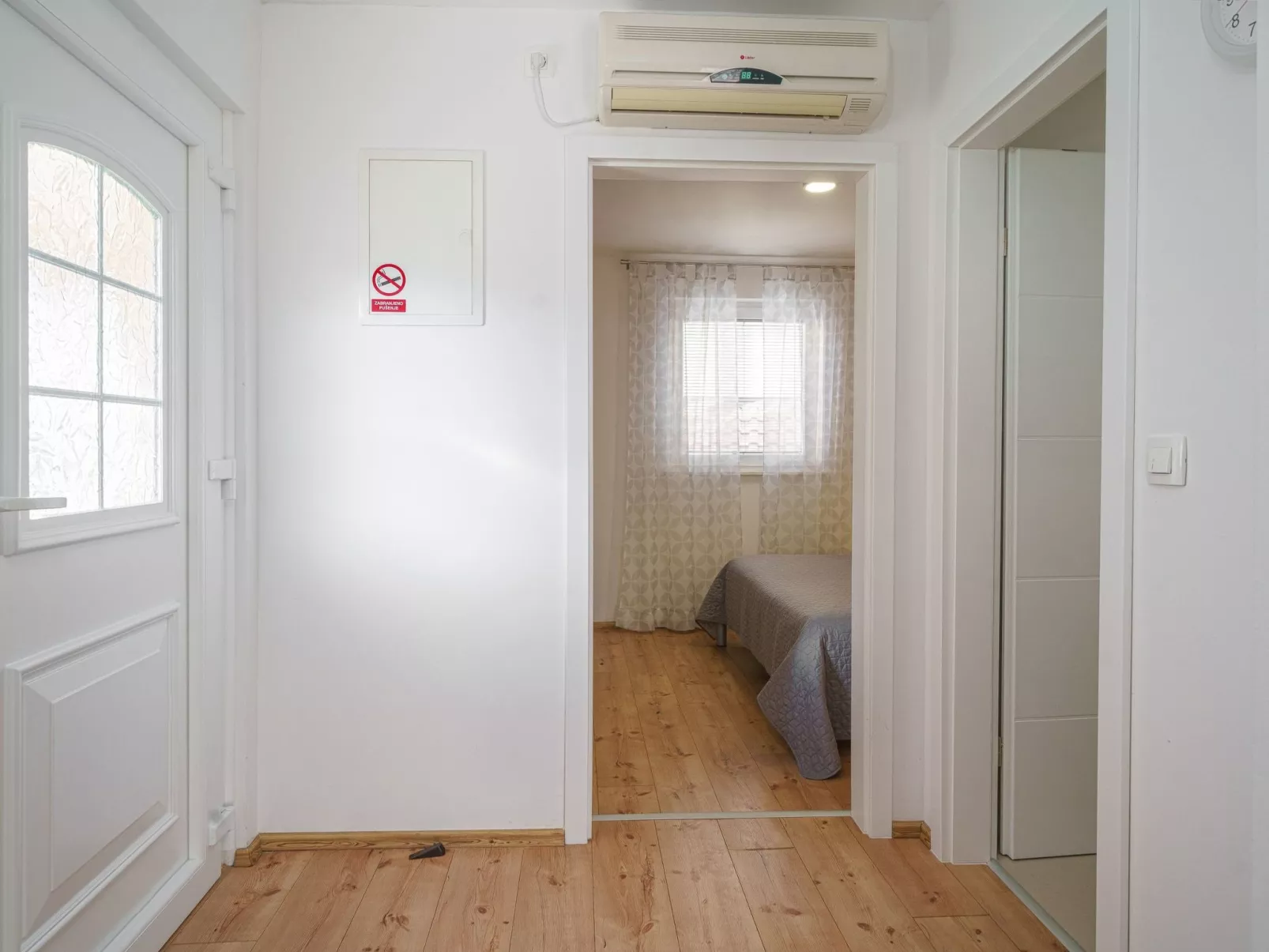 Wohnung in Vodice mit Grill