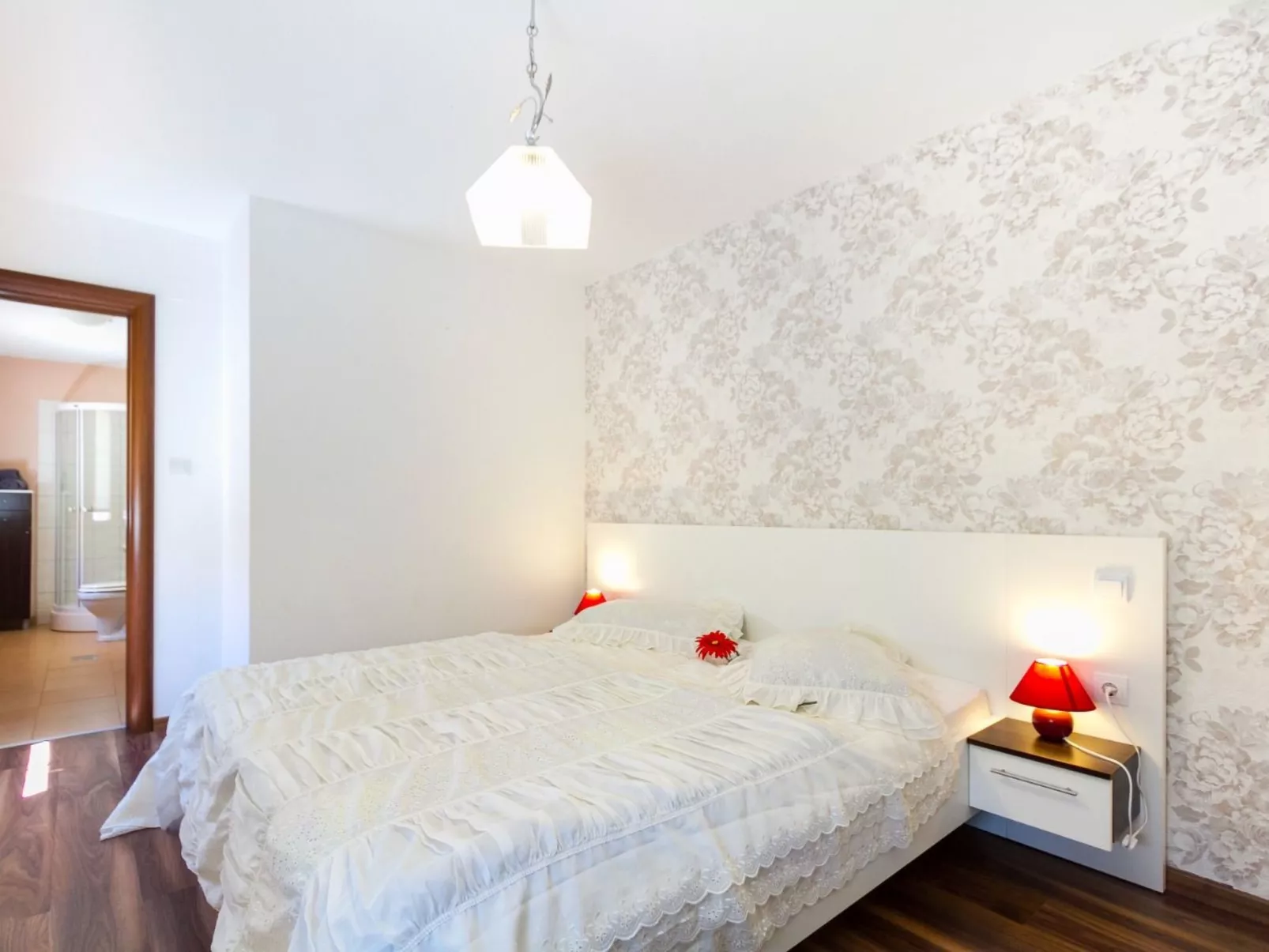 Wunderschönes Ferienhaus in Cere mit Privatem Pool