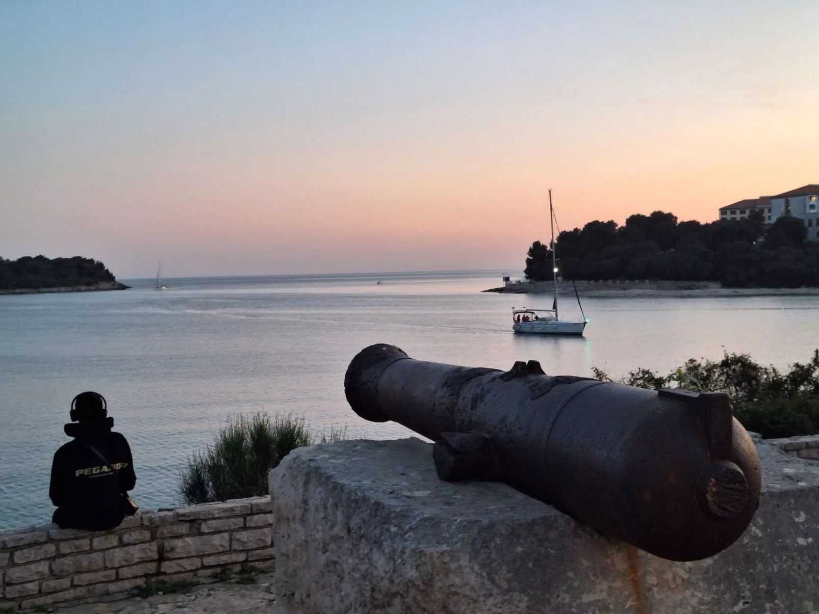 Geräumige charmante Wohnung in der Nähe des Meeres