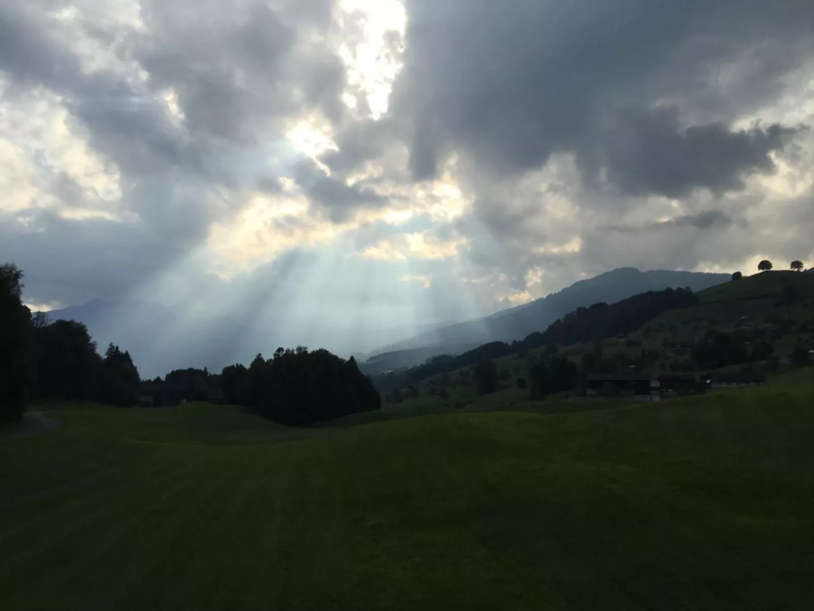 Gina's Apartment - Nähe zu See und Berge