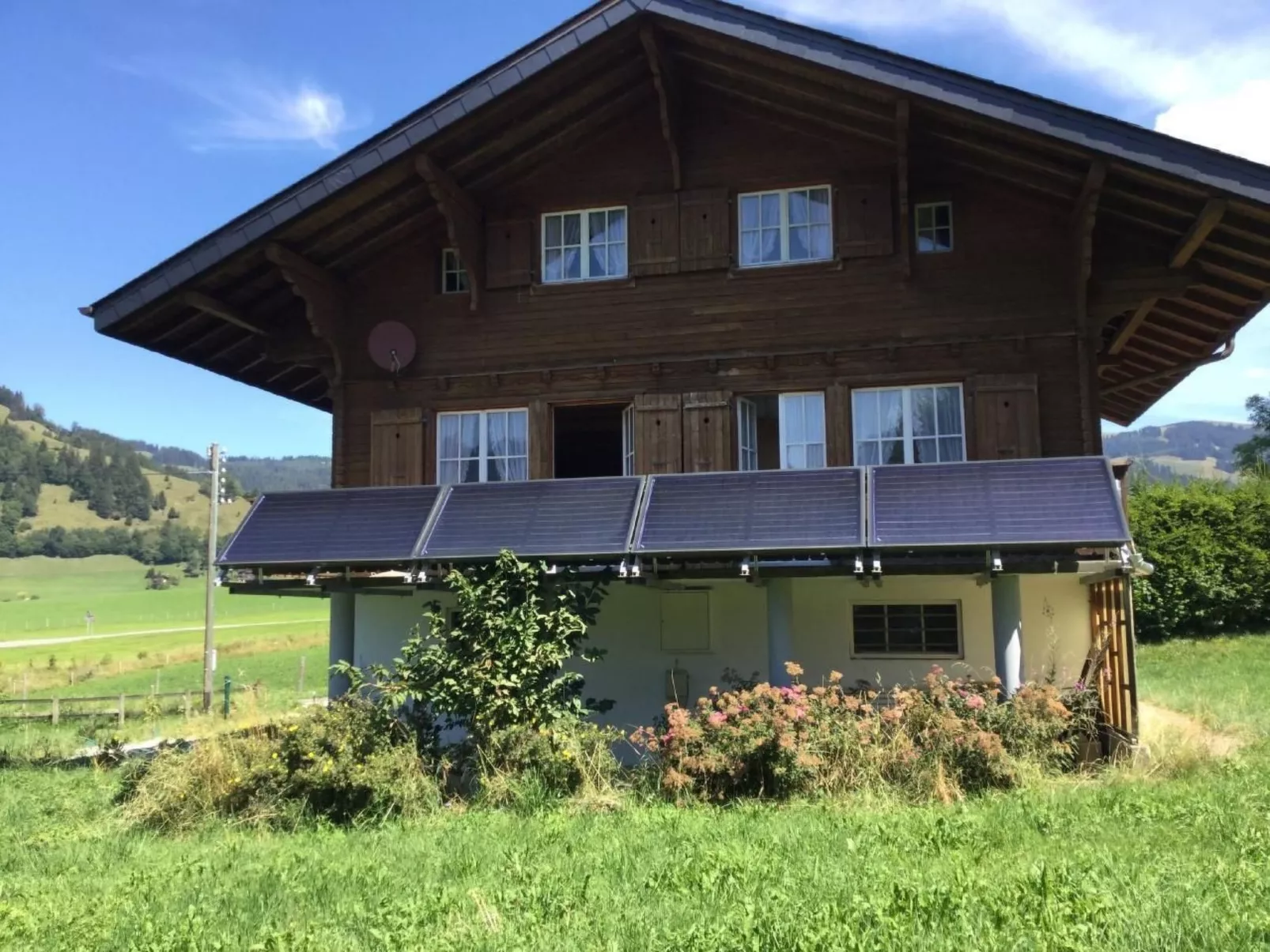Chalet mit grossem Umschwung