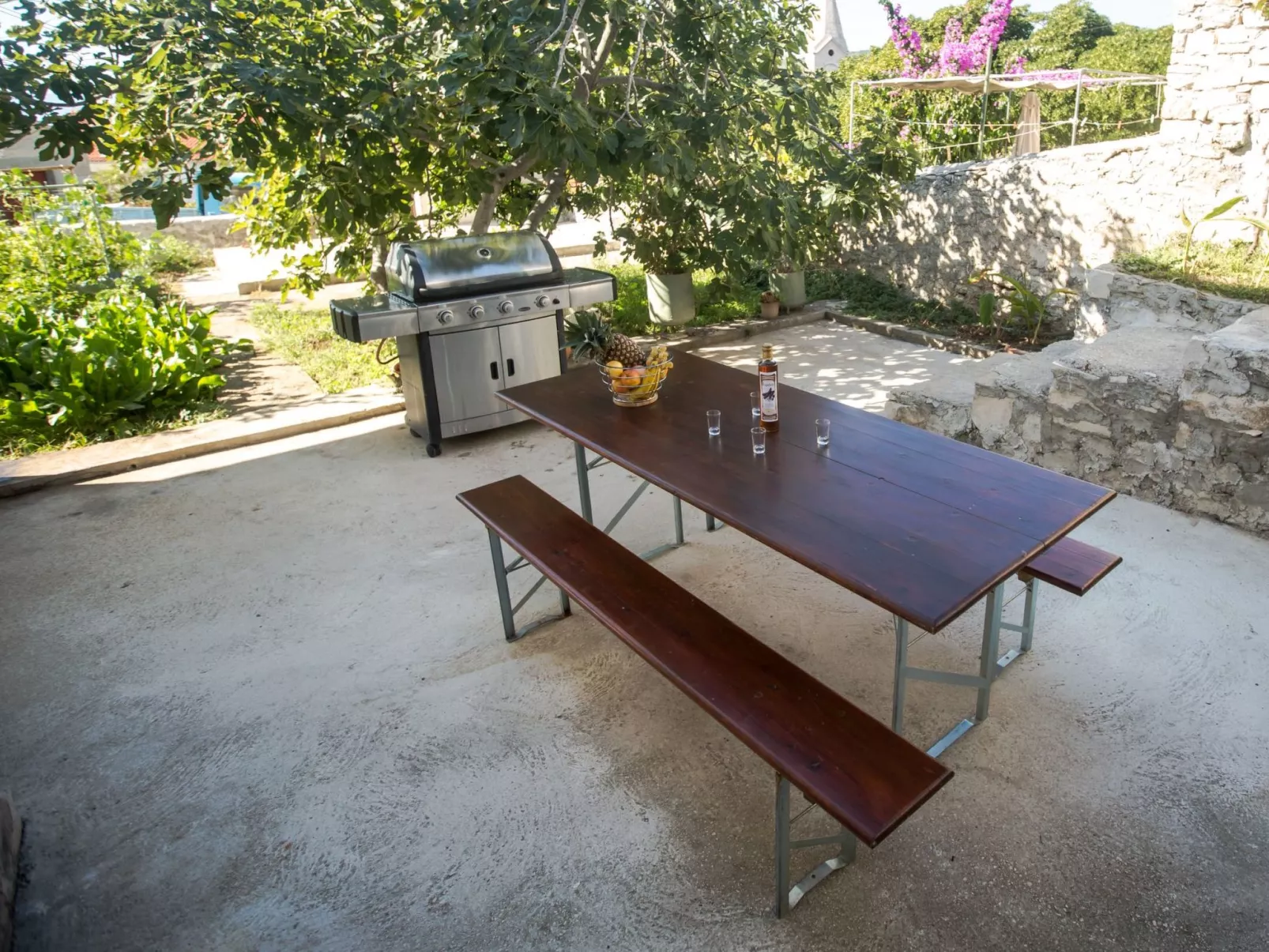 Unabhaengige Ferienwohnung in Sumartin mit Grill