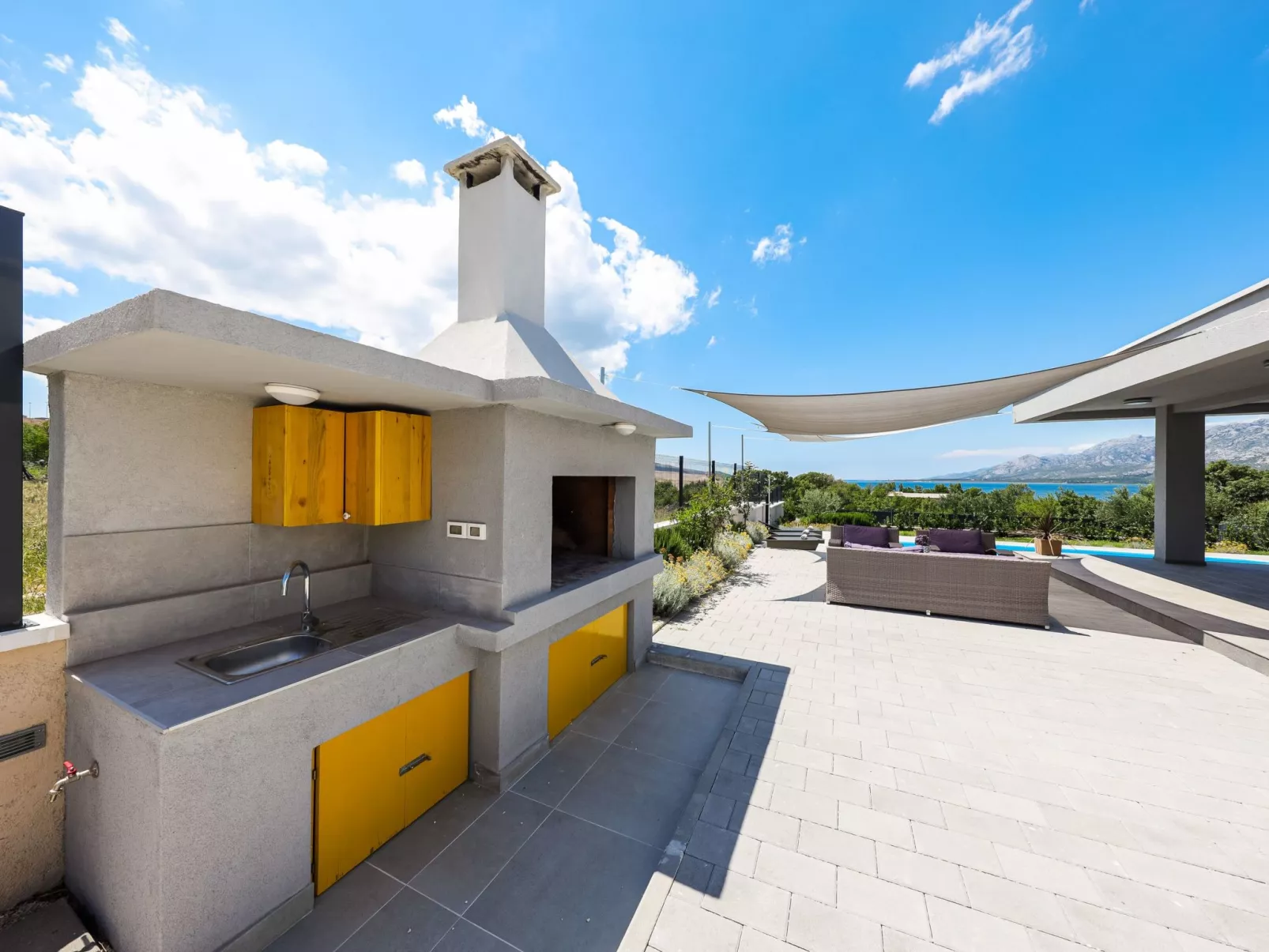 Ferienvilla direkt am Strand-Binnen