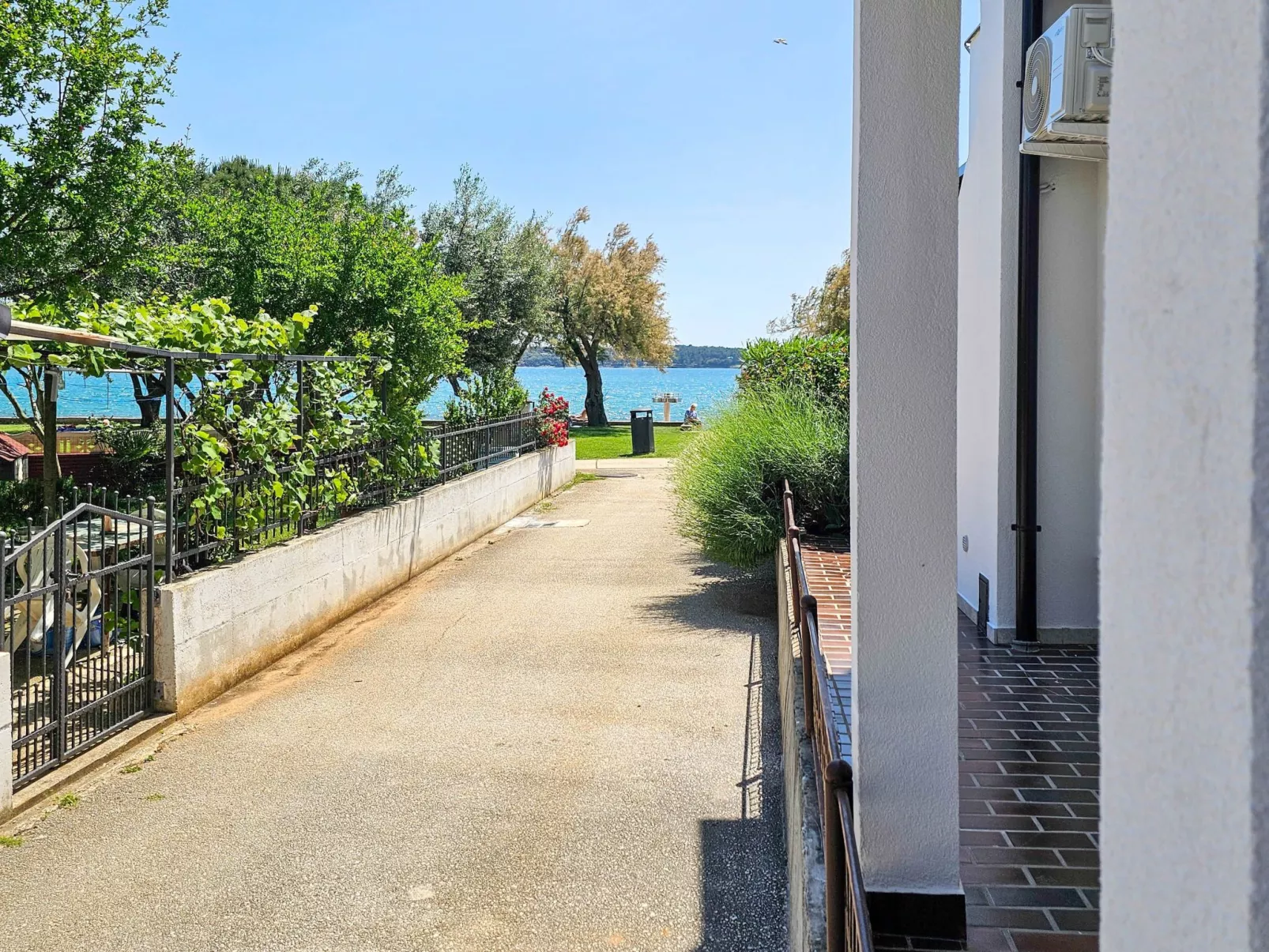 Für 3 Personen ca. 30 m&sup2; in Novigrad, Adriaküste Kroatien (Westküste von I