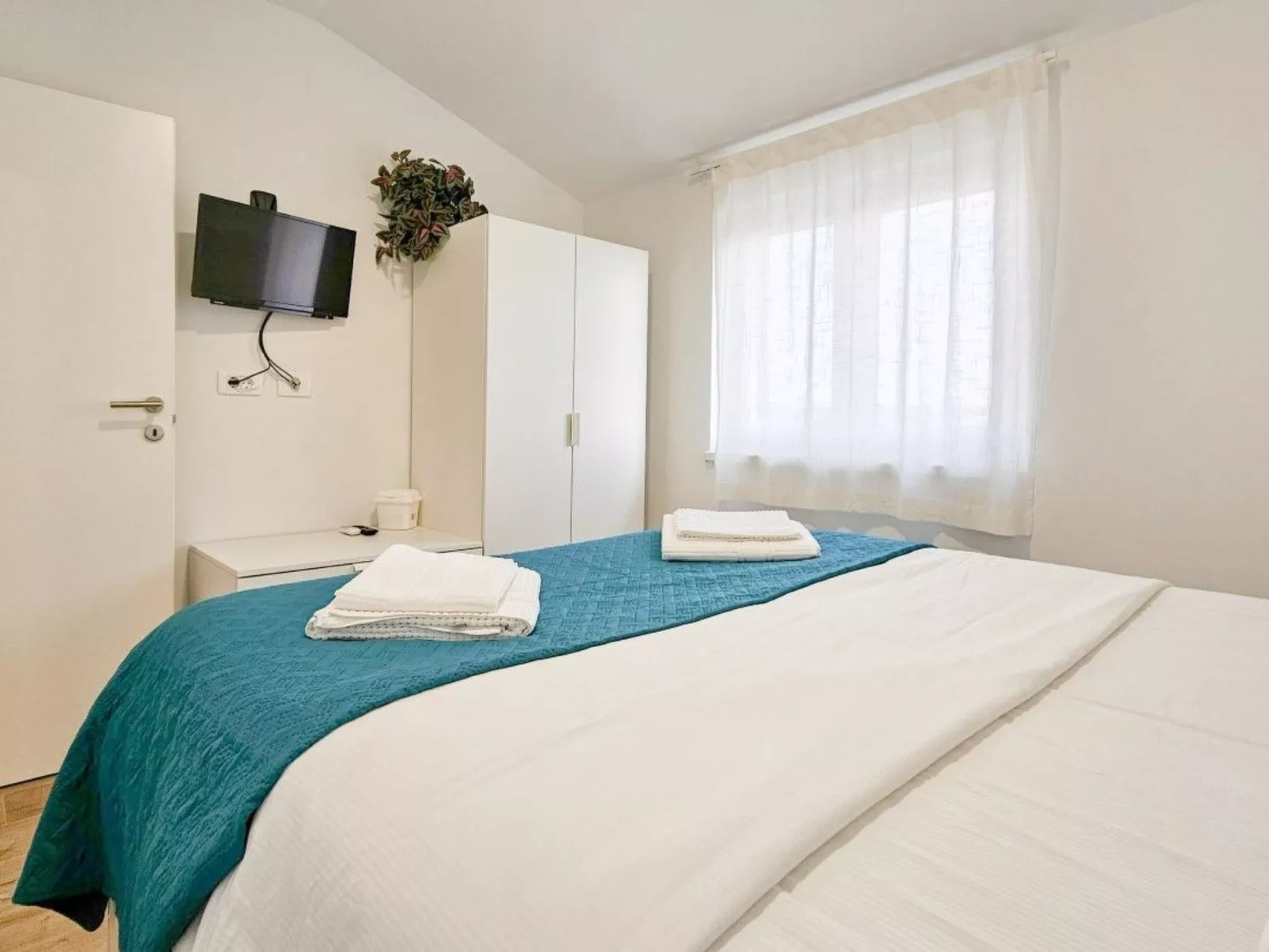 Mit Privatpool für 6 Personen ca. 185 m&sup2; in Fiorini, Istrien (Umag und Umg-Binnen