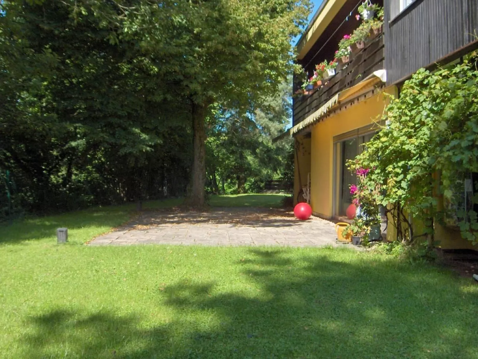 Appartement in Ruhbank mit Garten und Terrasse