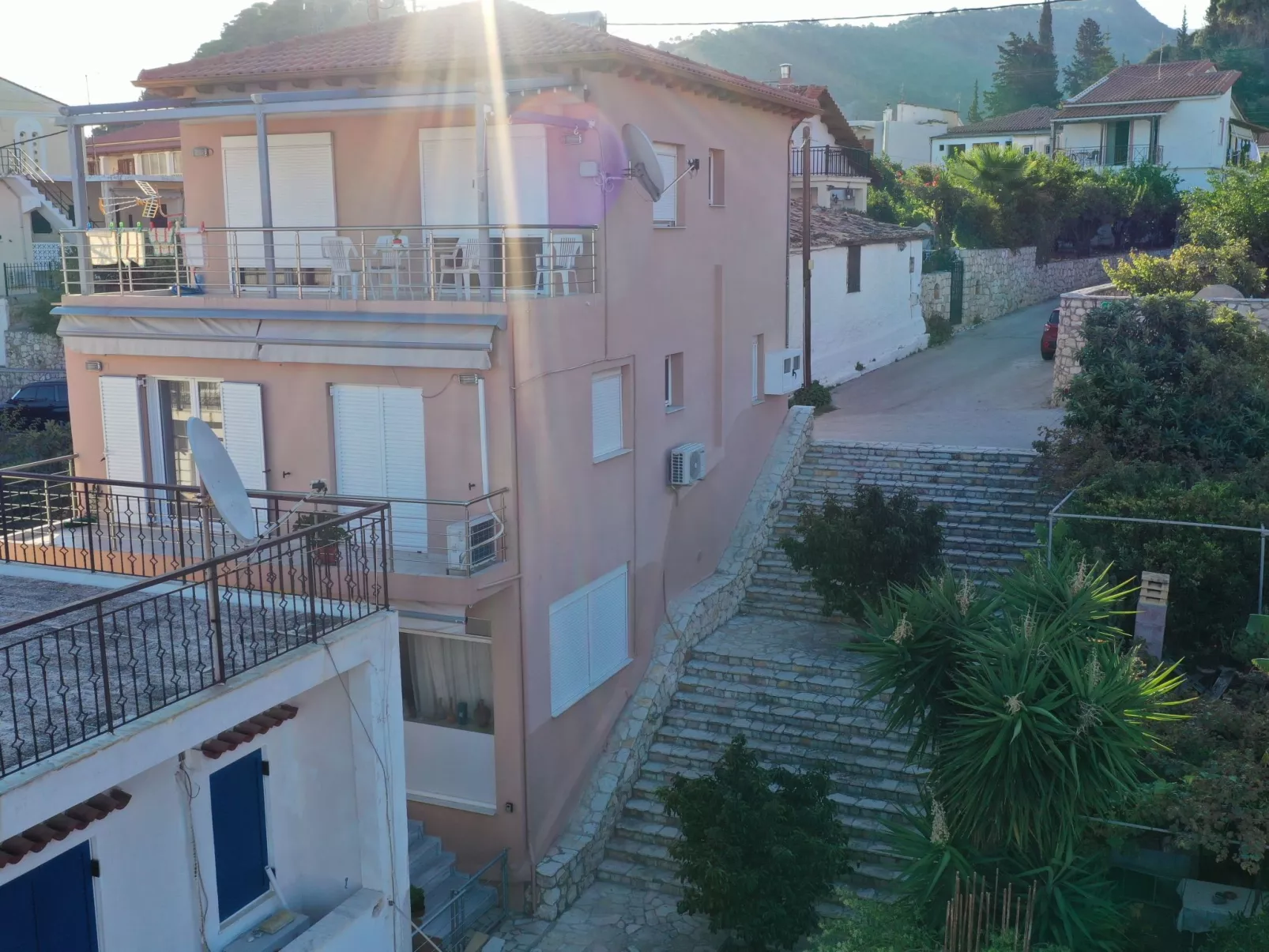 Charmantes Appartement in Derveni-Buiten