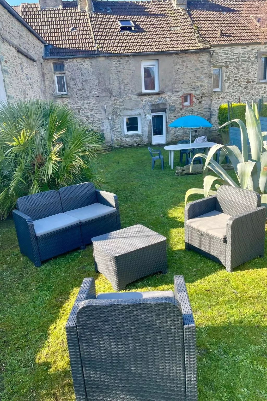 Stadthaus mit eigenem Garten und Grill-Image-tags.info