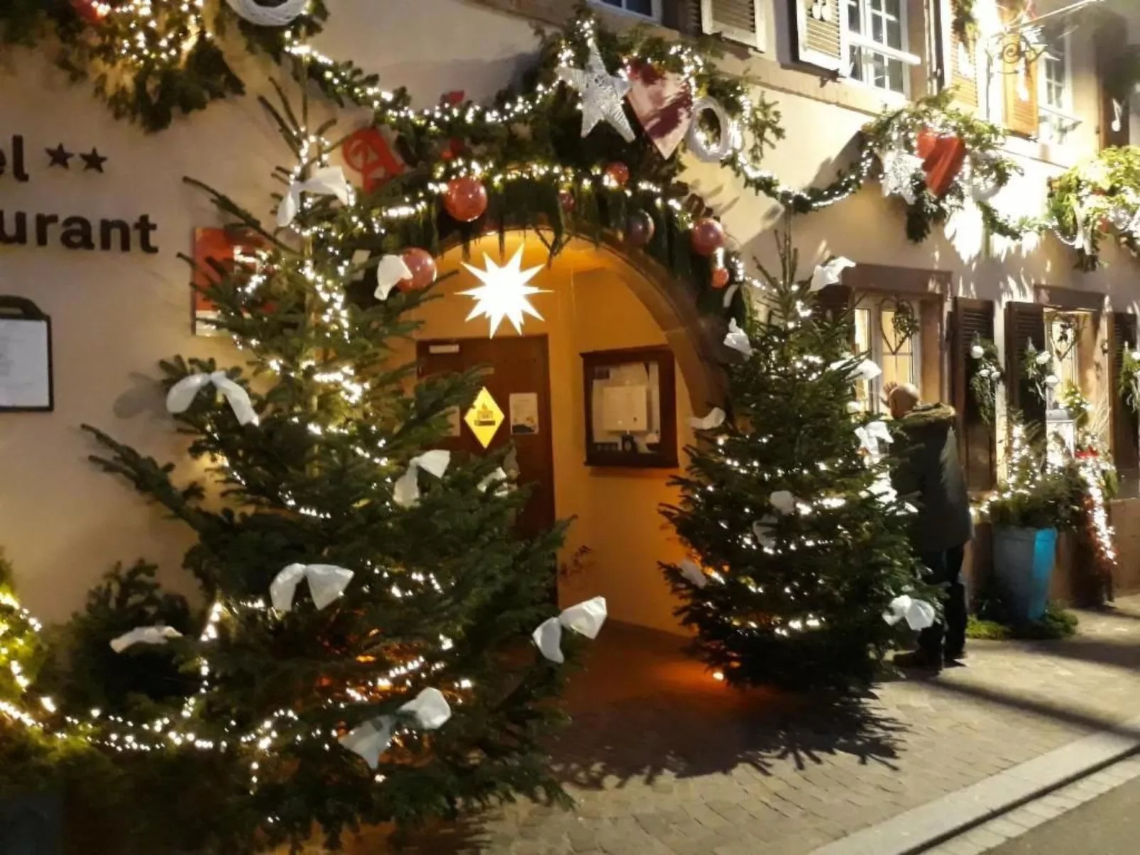 "Gite du forgeron" (Schmiedehaus)-Buiten