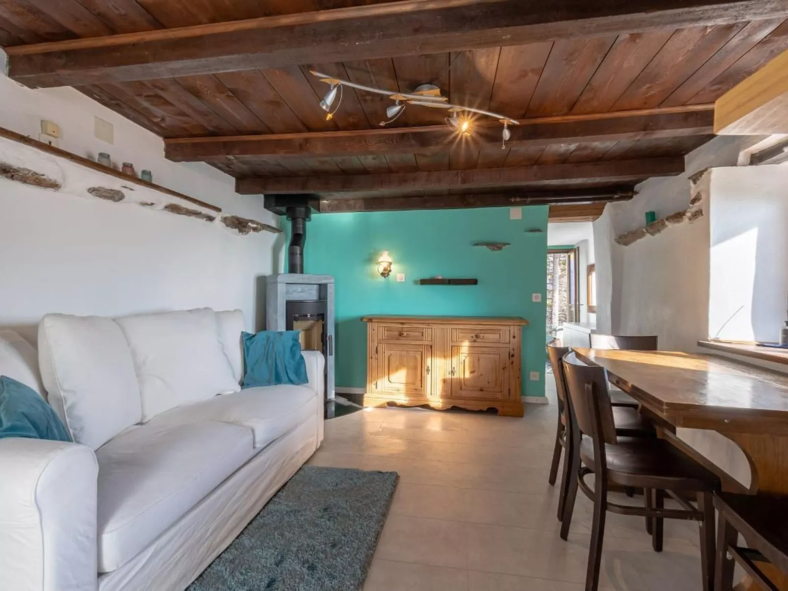 Piccolo amore-Binnen