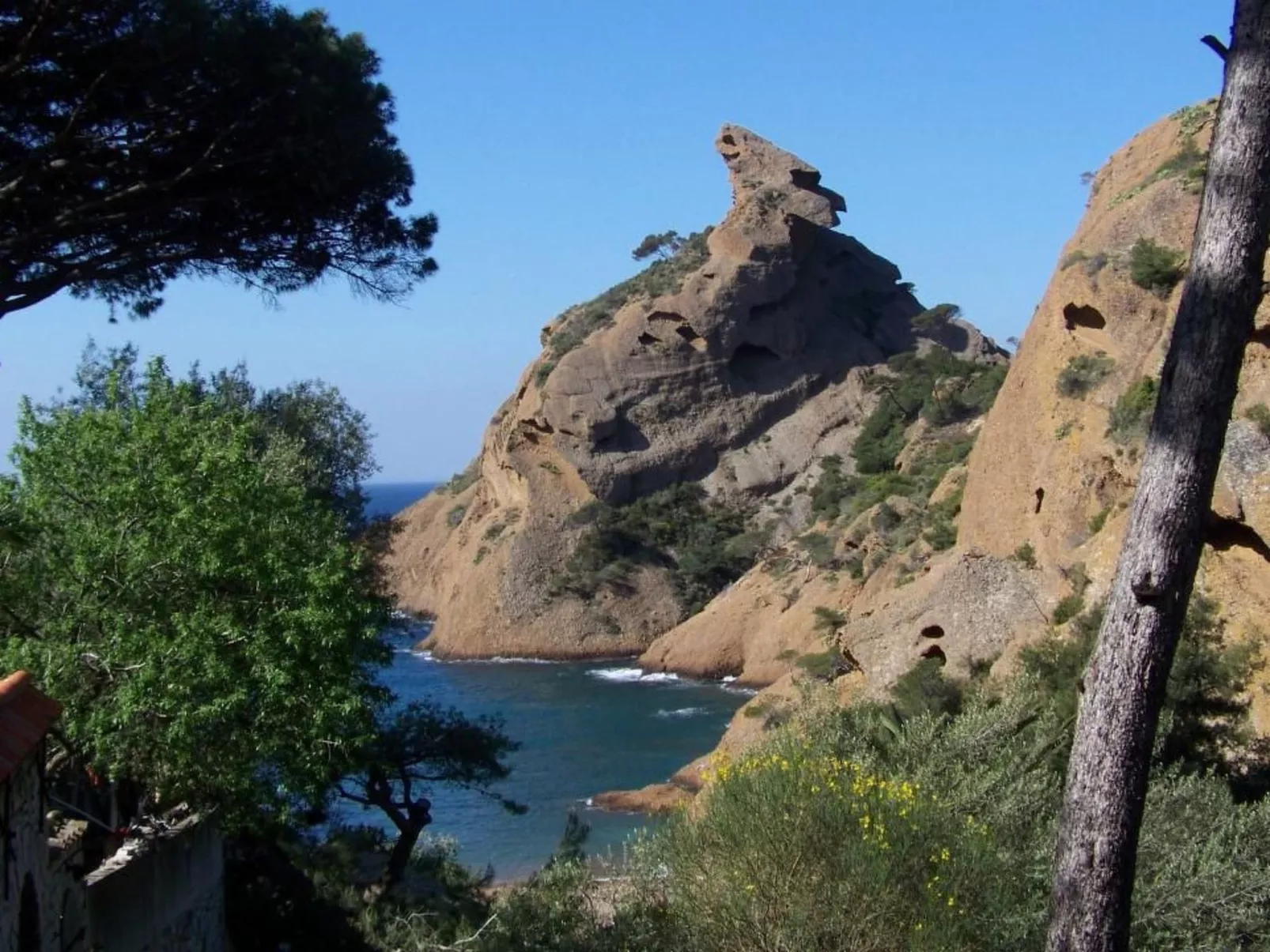 Villa und Pool mit Meerblick nur für Sie