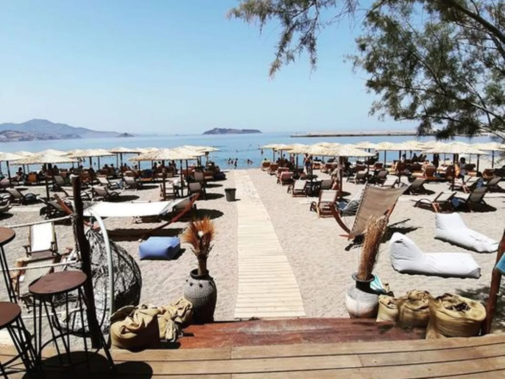 Gaea Gardens Studios-Buiten