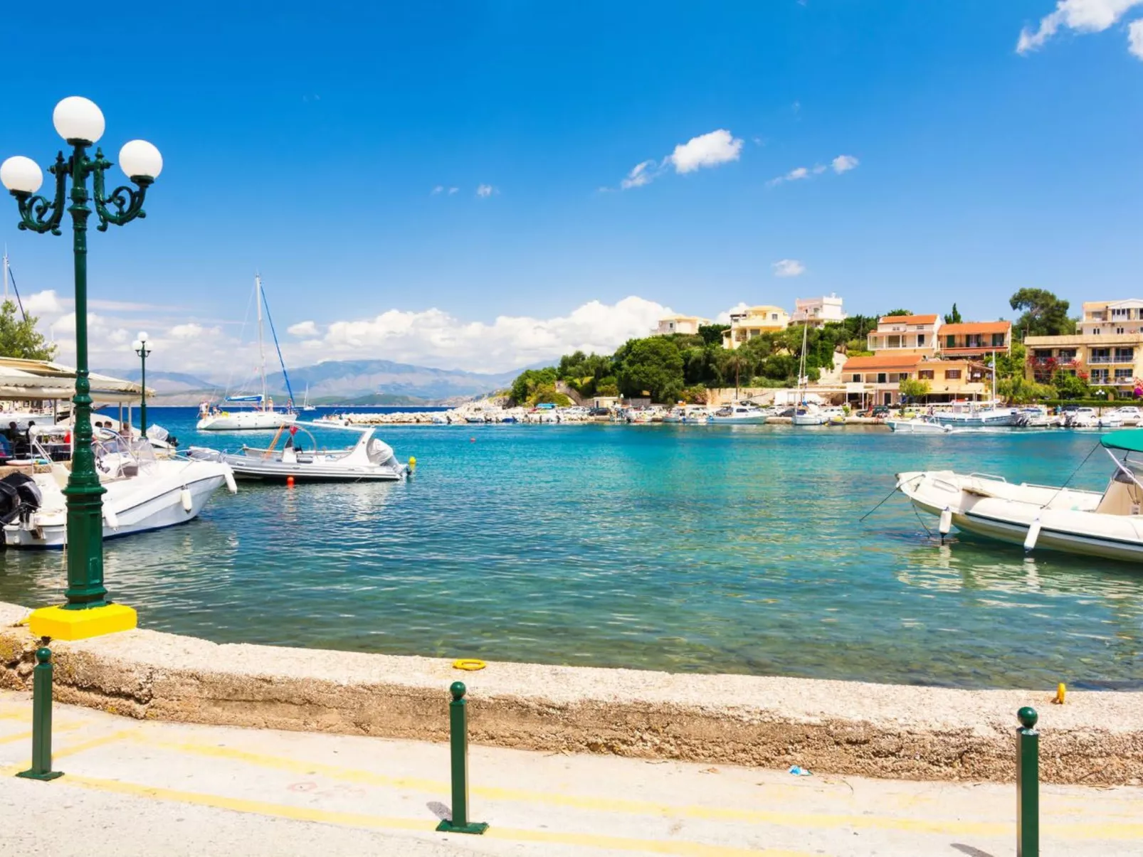 Stilvolle Erdgeschosswohnung Wave Tessera in Kassiopi