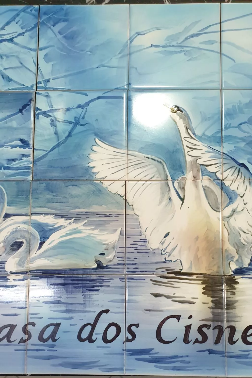 "Haus der Schwäne" - Geopark Serra da Estrela-Image-tags.info