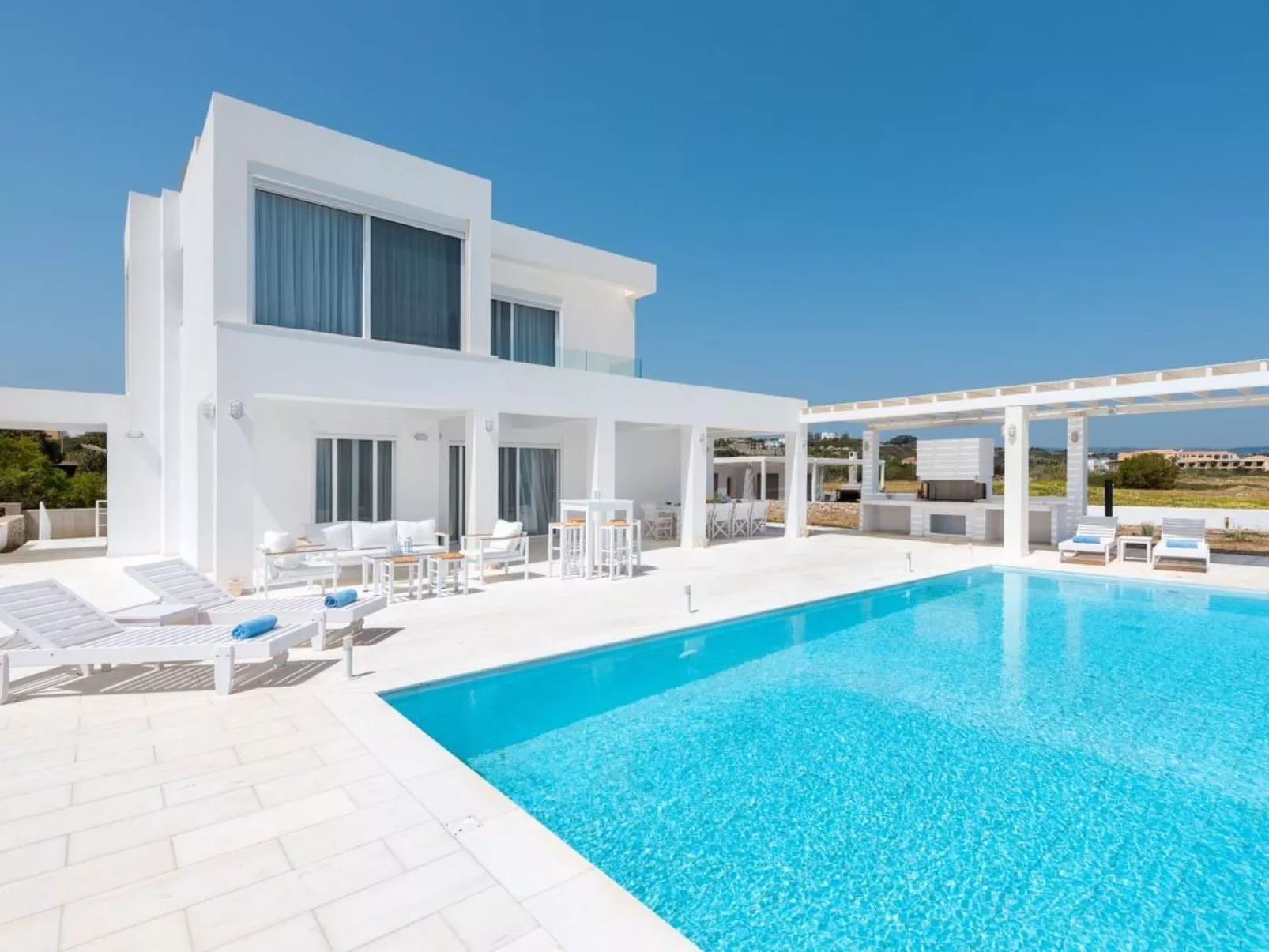 Strandvilla für 15 Personen in Kolipia-Buiten