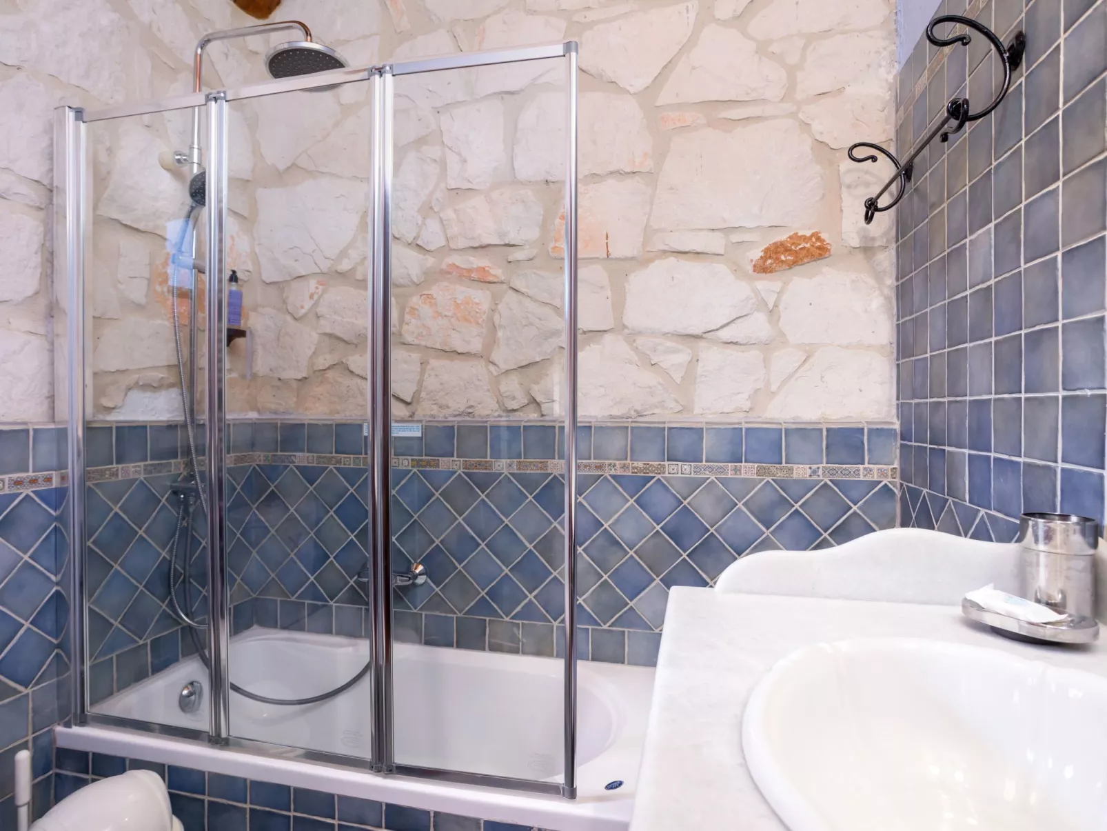 Aresti Mountain Resort Villa Ira mit privatem Pool