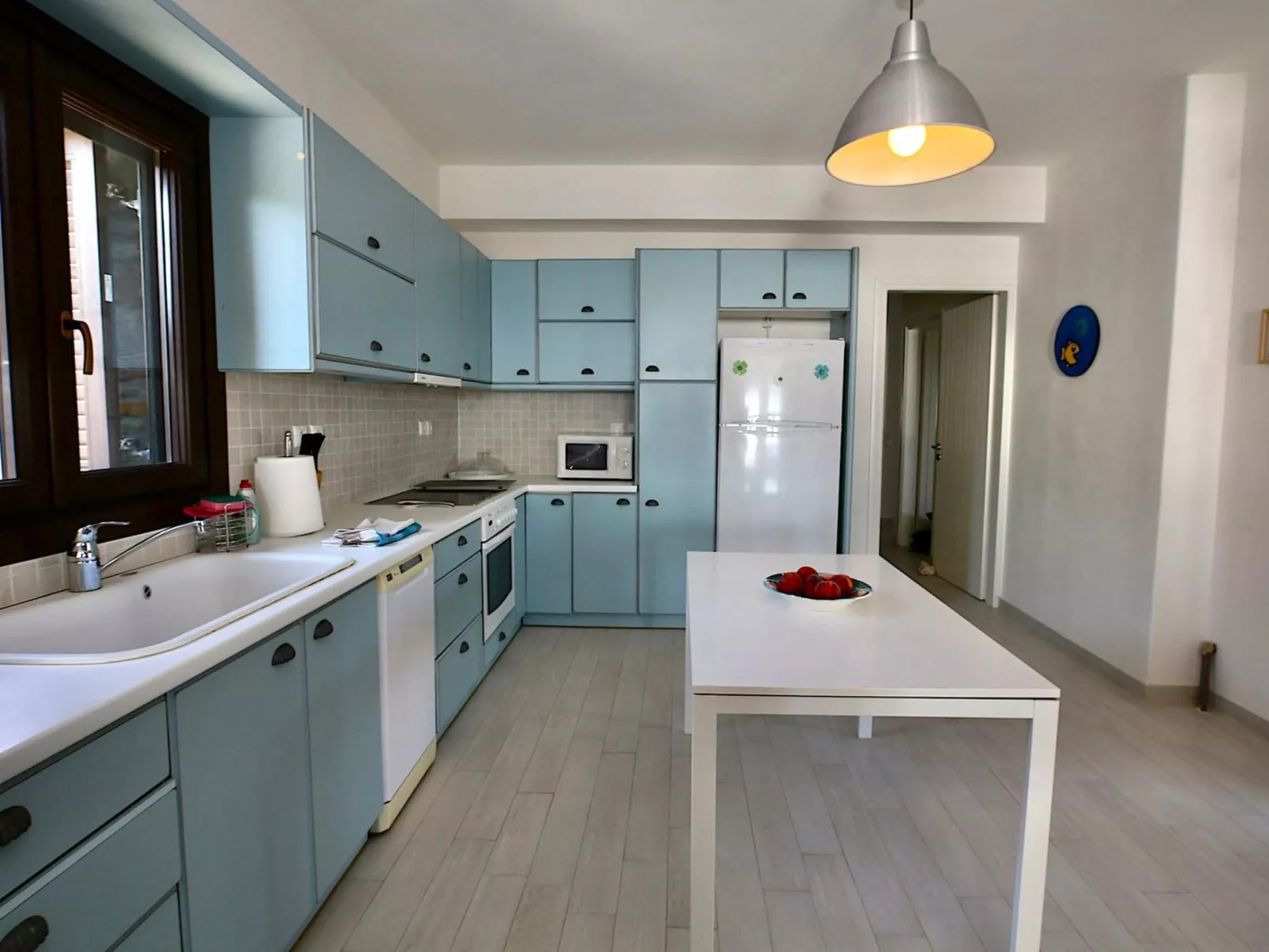 Luxuriöse, private Villa mit Meerblick, abgelegener Strand-Binnen