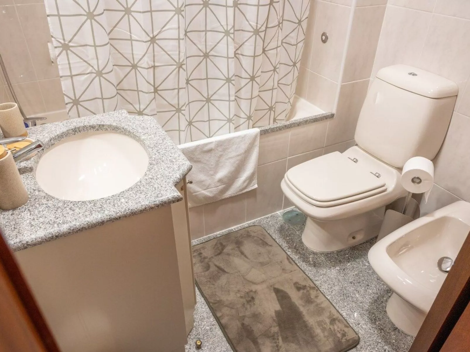 Meerblick First Line mit 2 Pools 5-Binnen