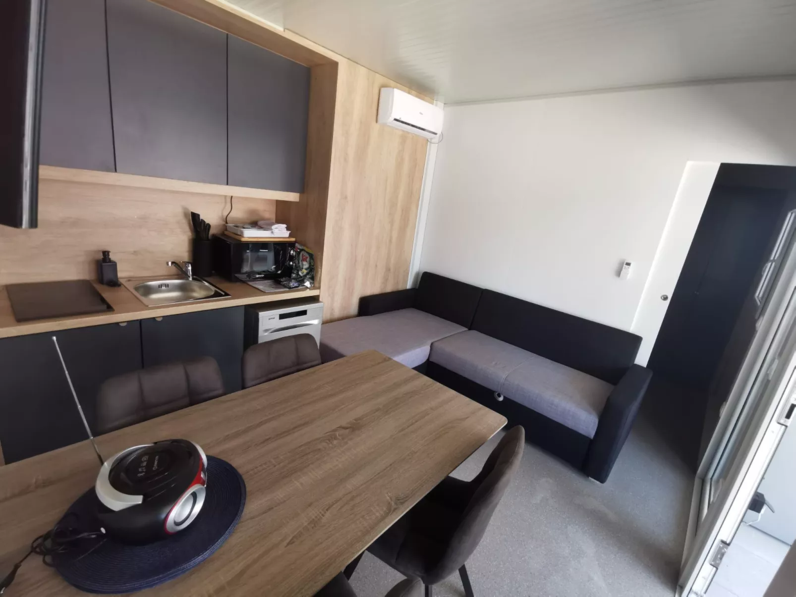 Mobilheim Matej - kommen Sie und entspannen Sie sich-Binnen