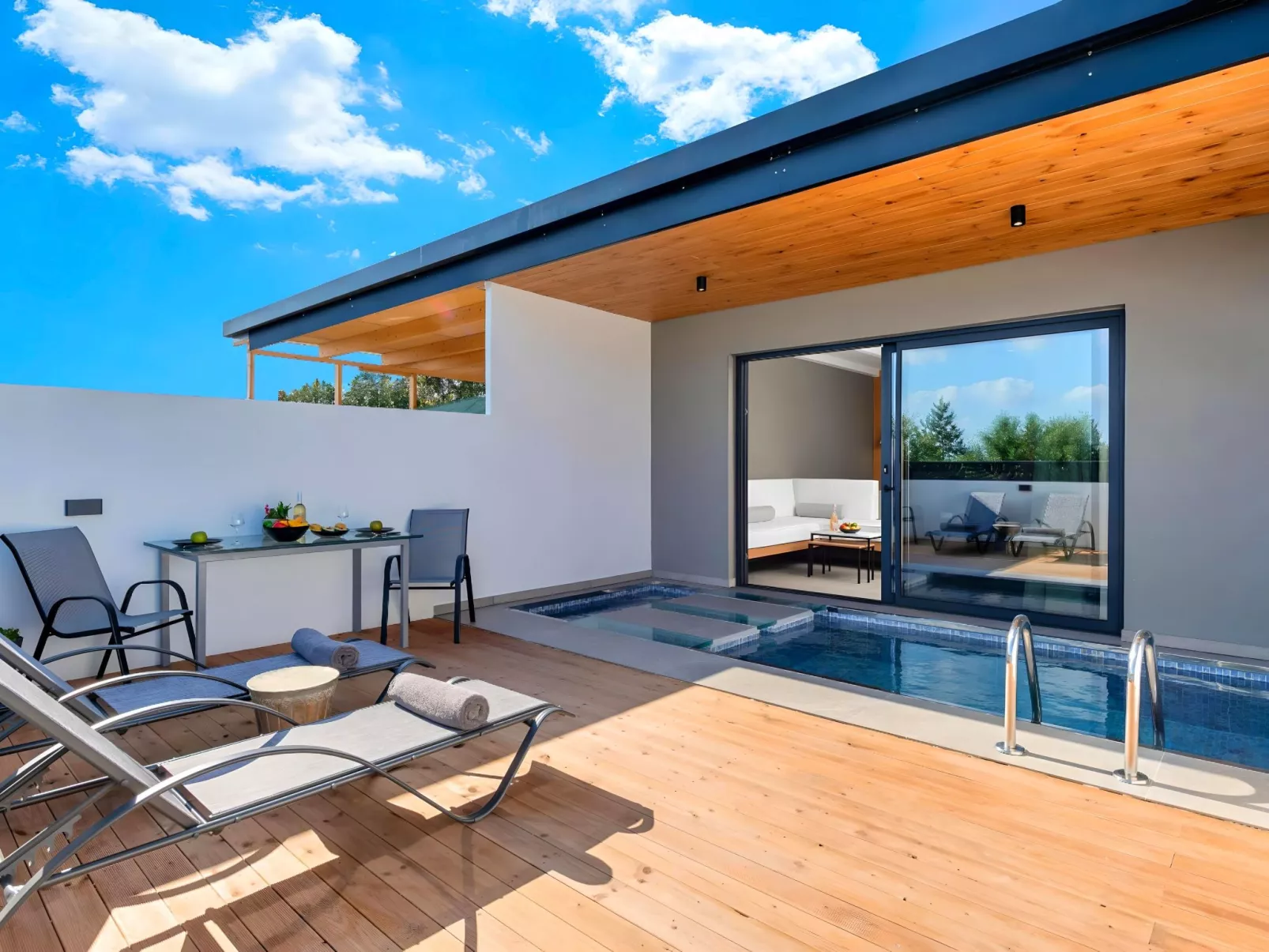 Canes Suites Privater Pool