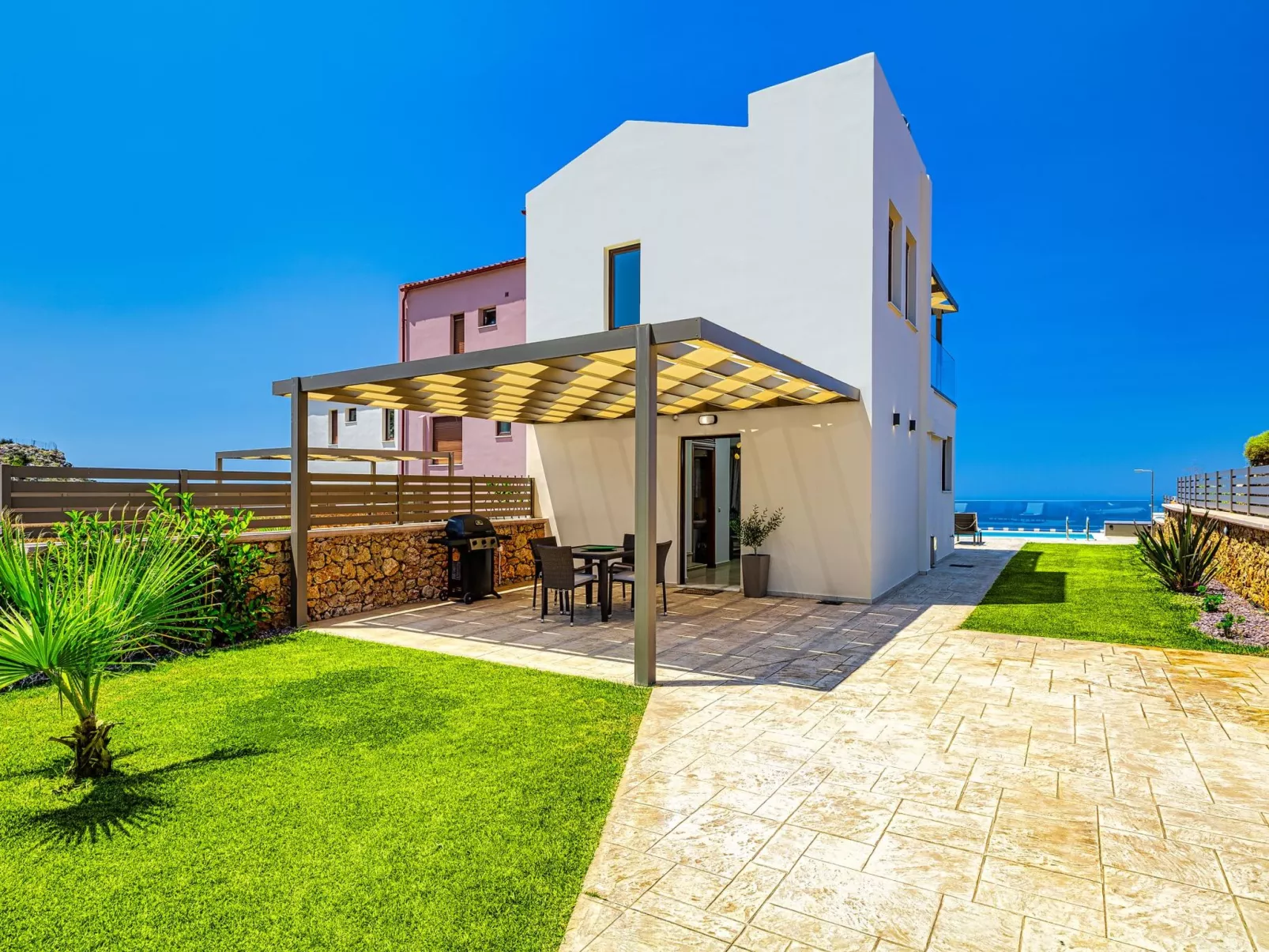 "Villa Nektar" mit privatem Pool-Buiten