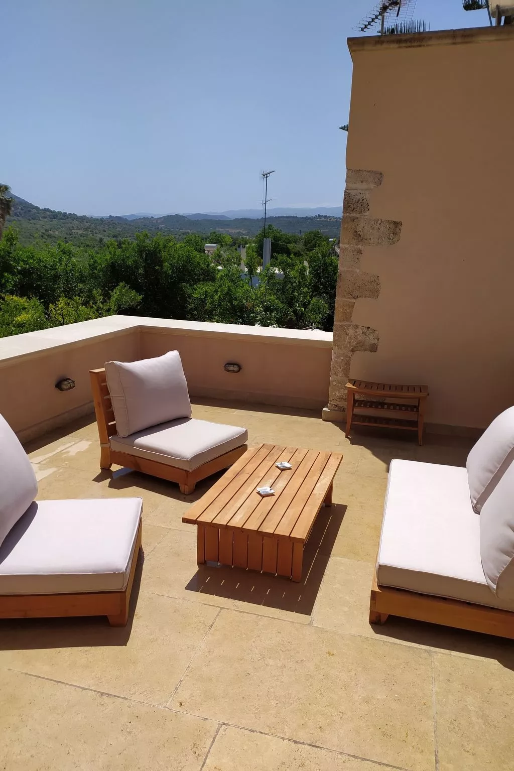 Mit Bergblick-Binnen