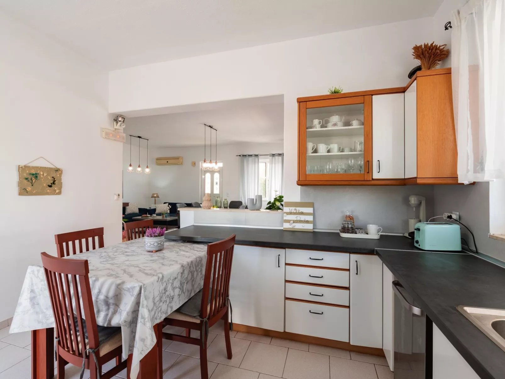 Villa Perla am Strand mit Meerblick-Binnen