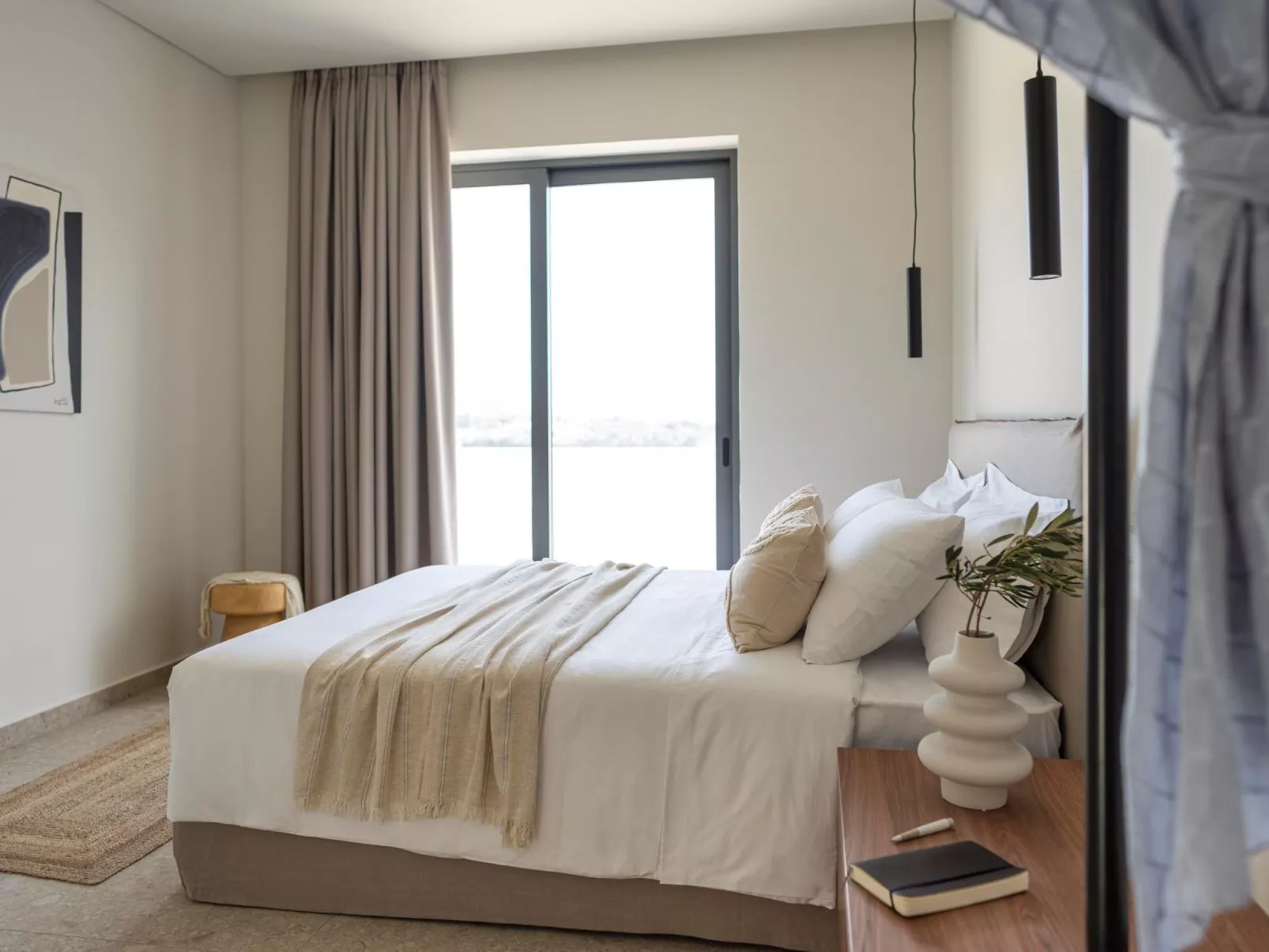 Massari Hills-Miss-Binnen