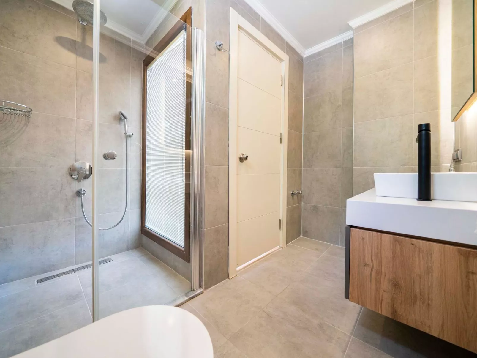 Exklusive Villa mit Infinitypool