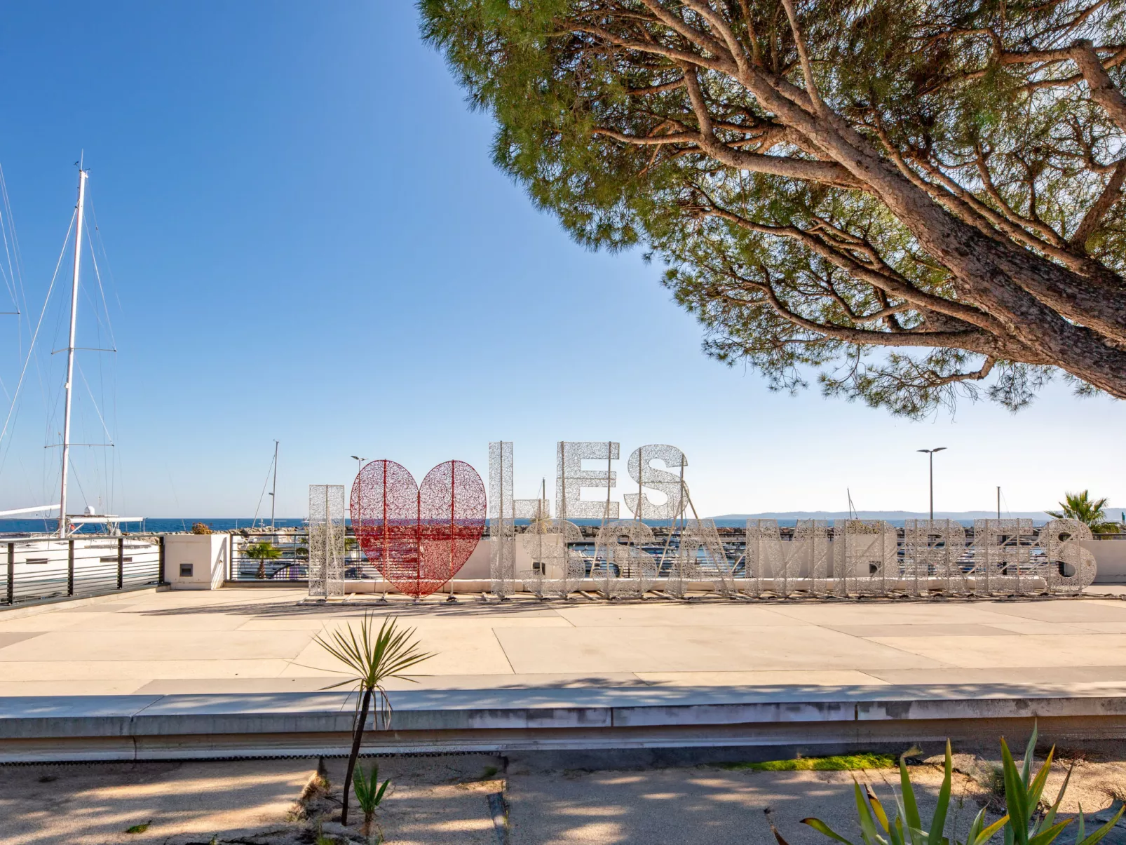 Golf de ST Tropez ,Wohnung mit Balkon-Omgeving