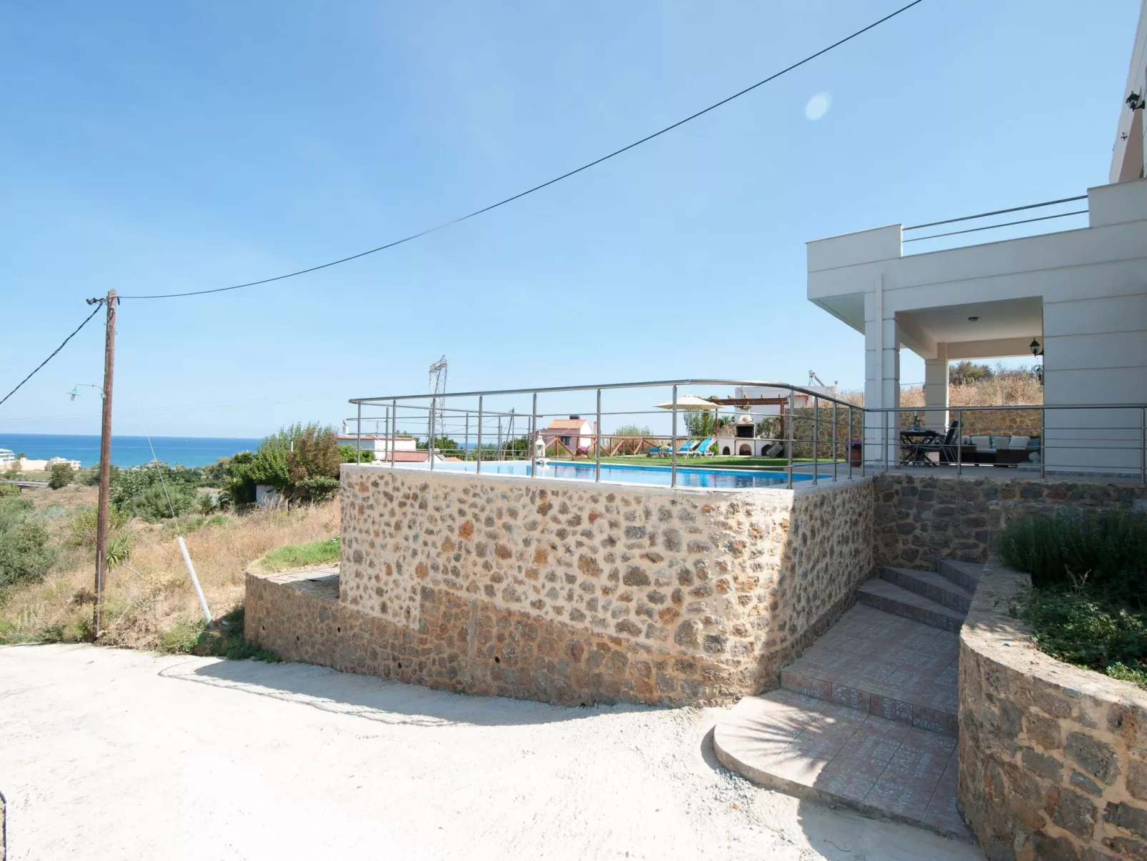 Villa amfimala-Buiten