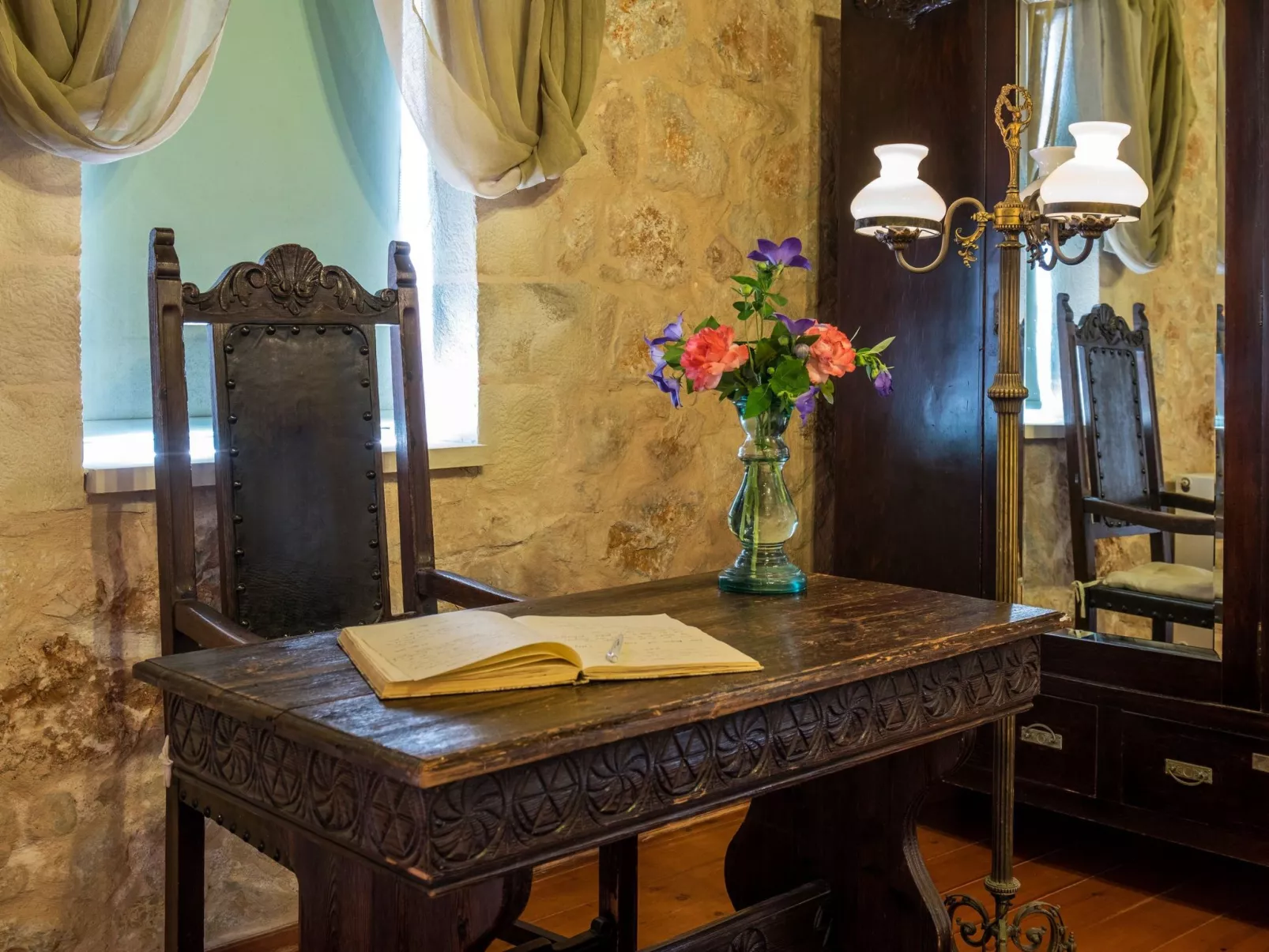 Villa aus Stein "Galatia"-Binnen