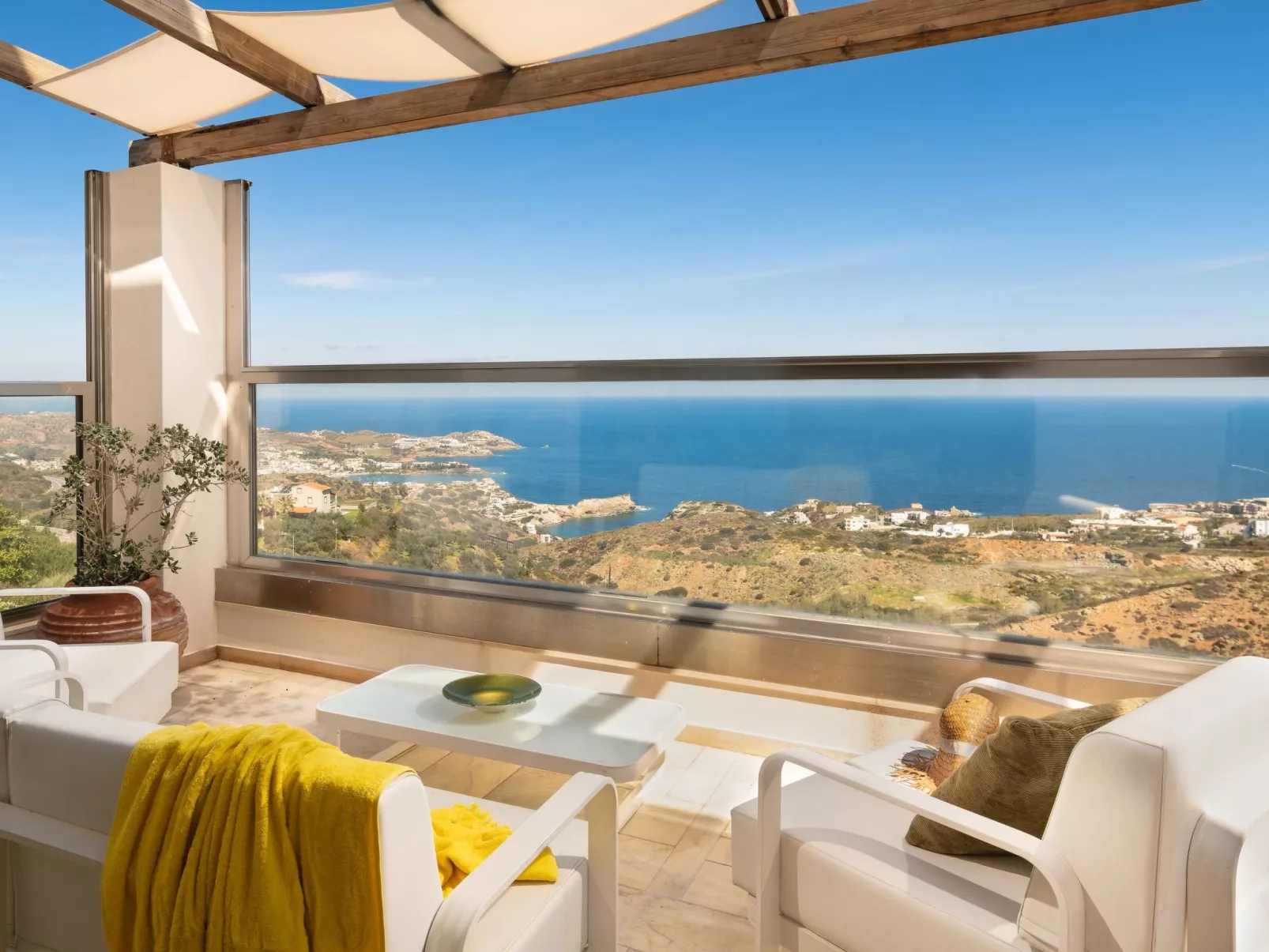 Luxuriöses Anwesen mit Meerblick und beheiztem Infinity-Pool-Image-tags.info